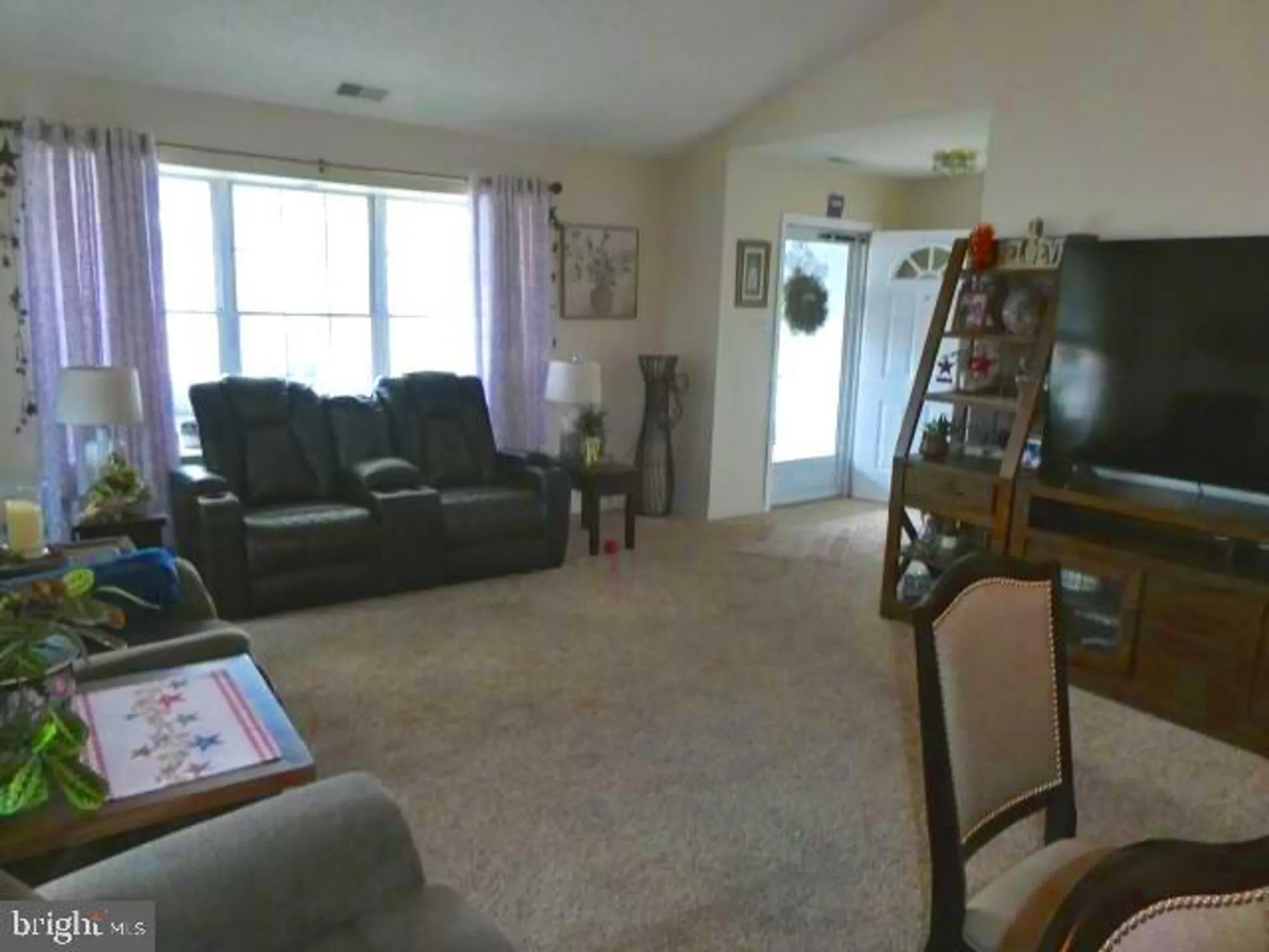 Property Slideshow image 6 of 12 | 501 trinidad blvd, Williamstown, NJ, 08094