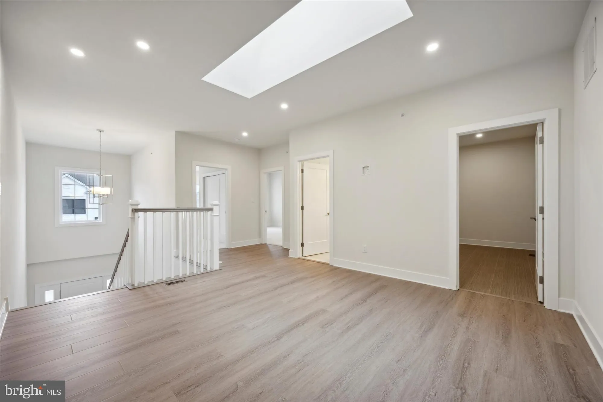 Property Slideshow image 31 of 32 | 528 fullerton farm ct 11, Warrington, PA, 18976