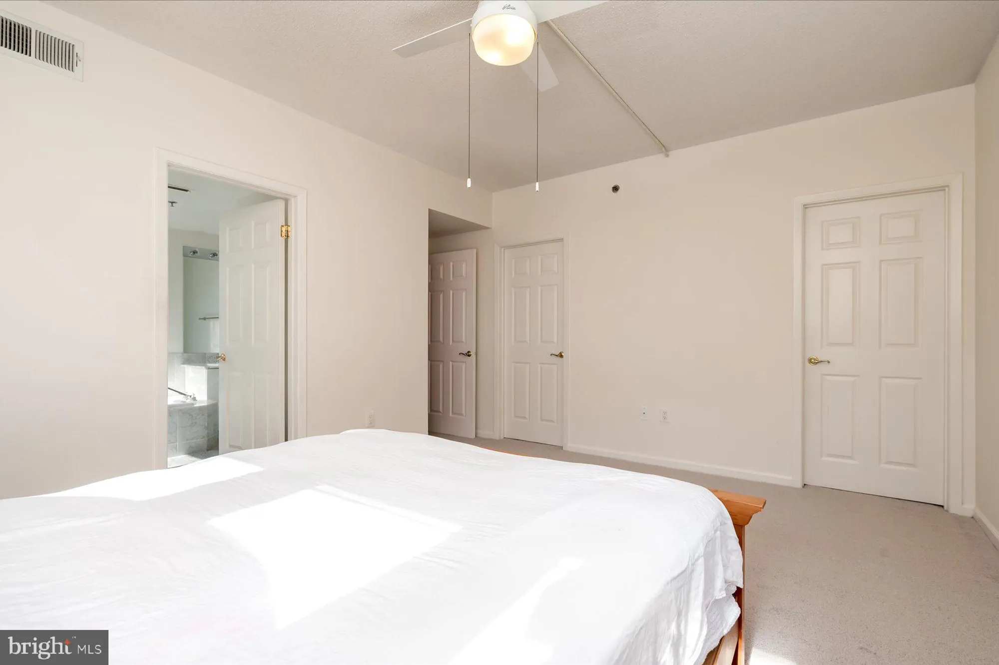 Property Slideshow image 10 of 29 | 930 astern way 405, Annapolis, MD, 21401