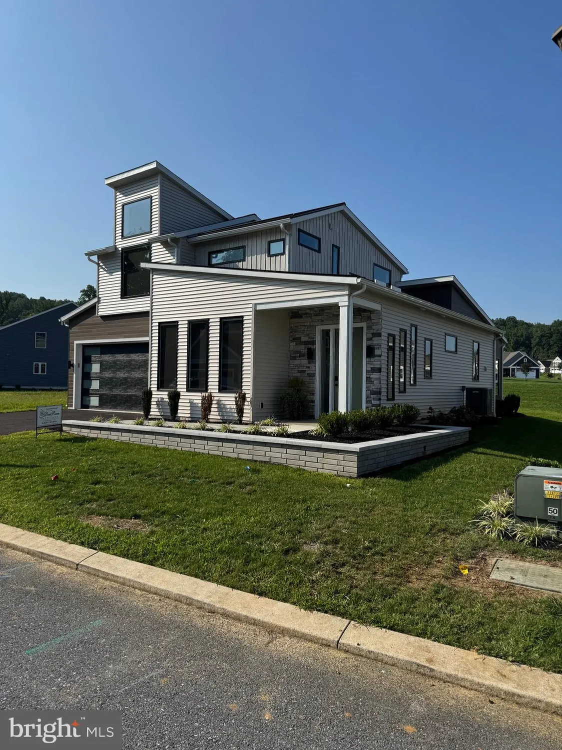 Property Slideshow image 3 of 44 | 1212 mosaic dr # 411, Lebanon, PA, 17042