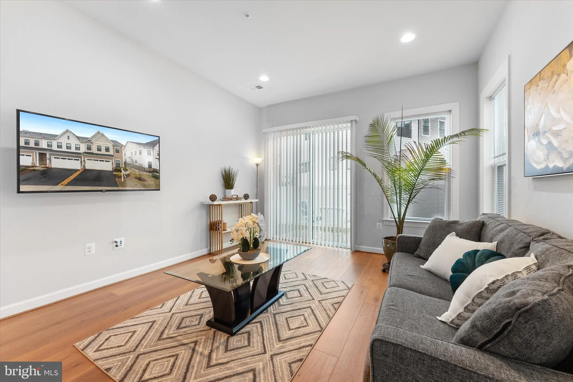 Property Slideshow image 15 of 45 | 43899 siren song ter, Leesburg, VA, 20176