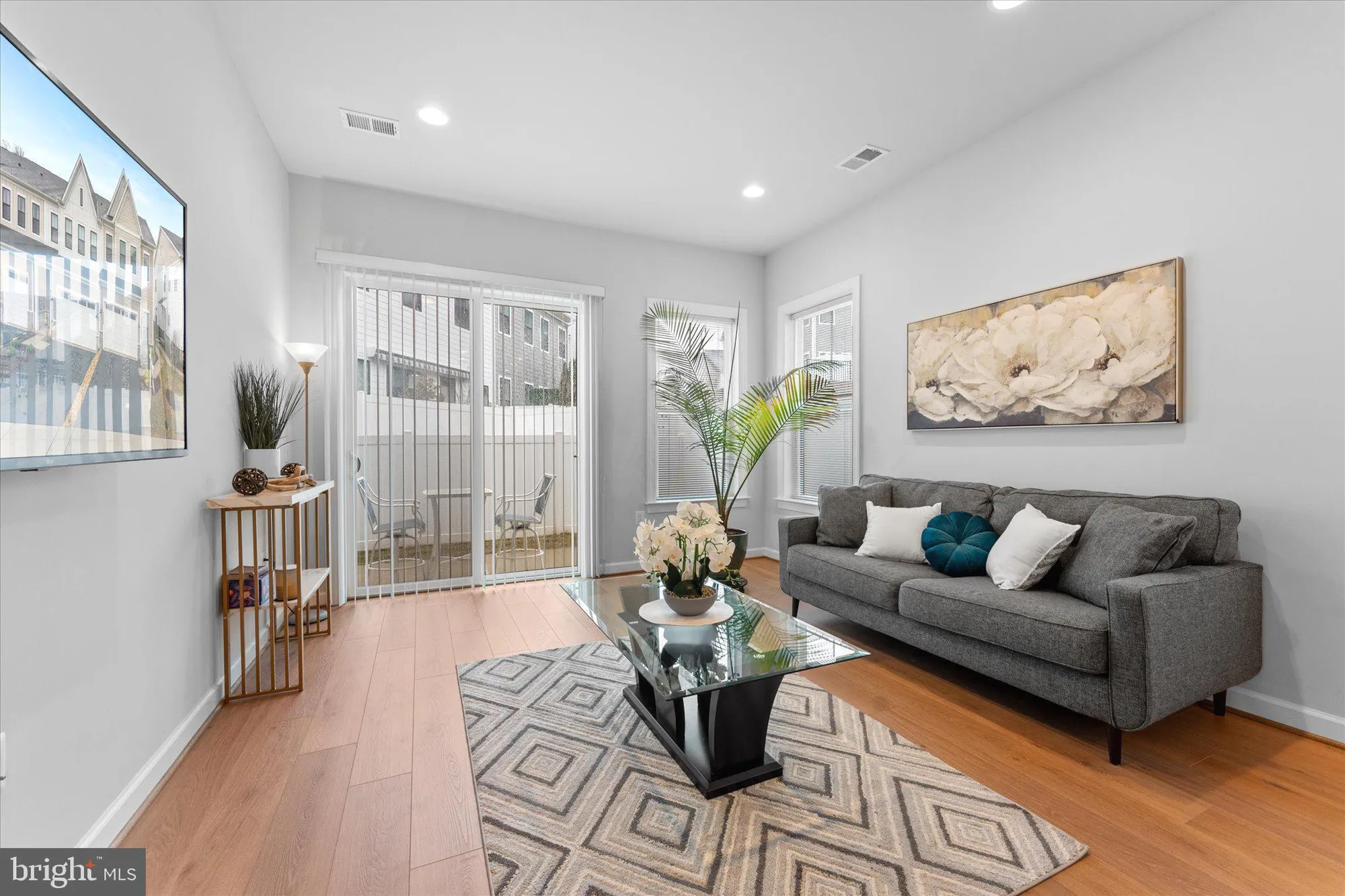 Property Slideshow image 14 of 45 | 43899 siren song ter, Leesburg, VA, 20176