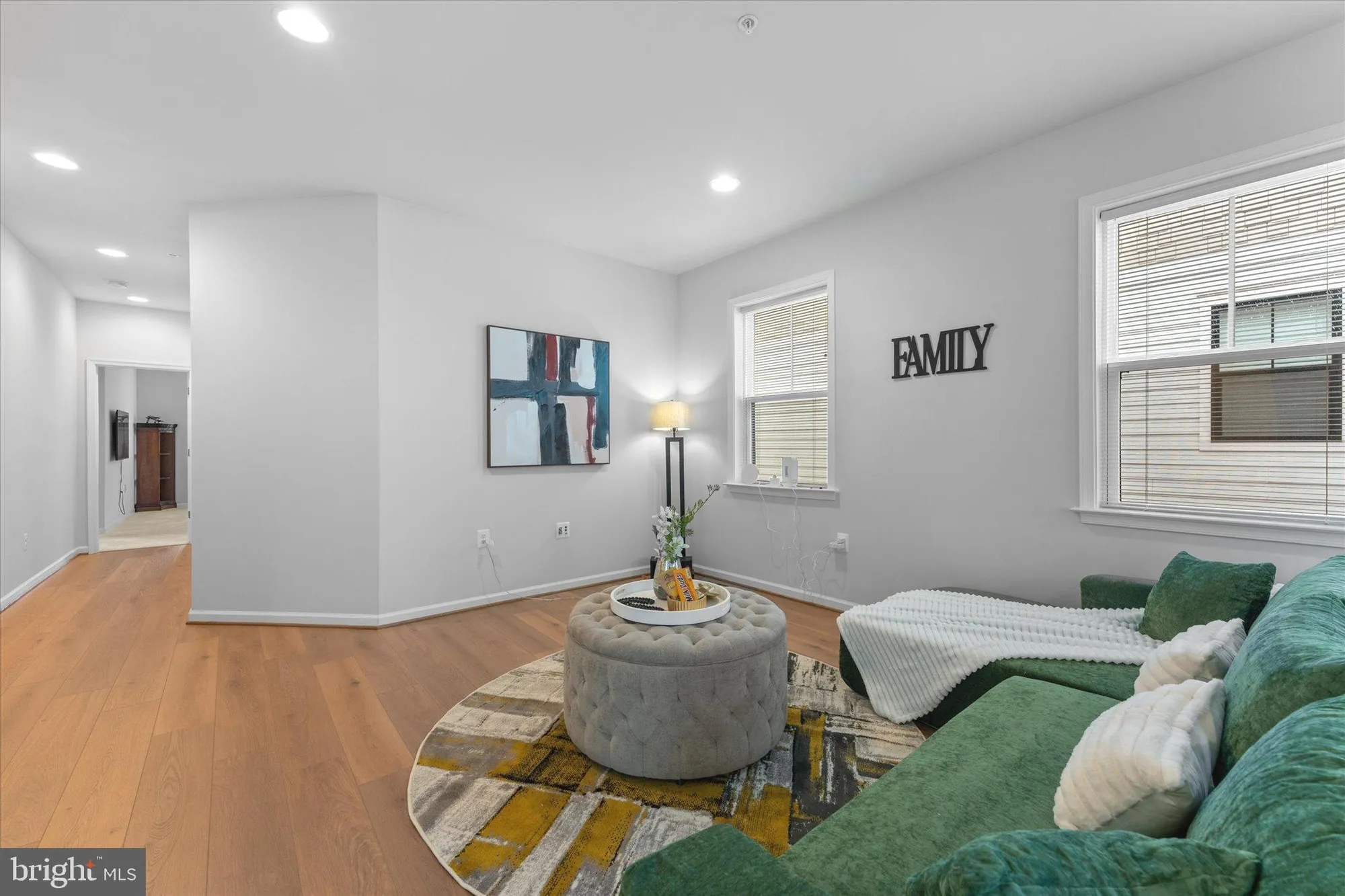 Property Slideshow image 20 of 45 | 43899 siren song ter, Leesburg, VA, 20176