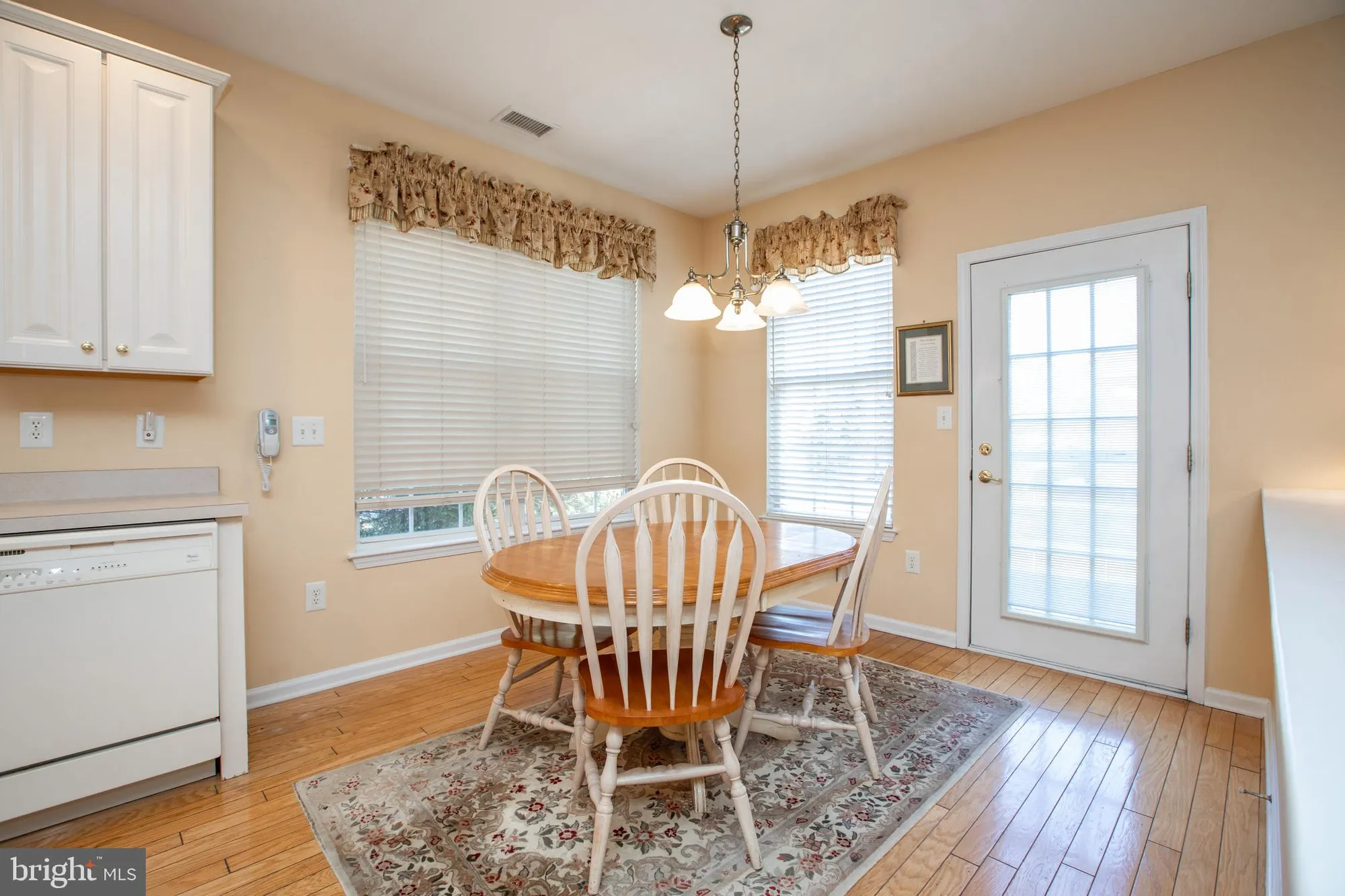 Property Slideshow image 15 of 32 | 83 huntington dr, Jackson, NJ, 08527