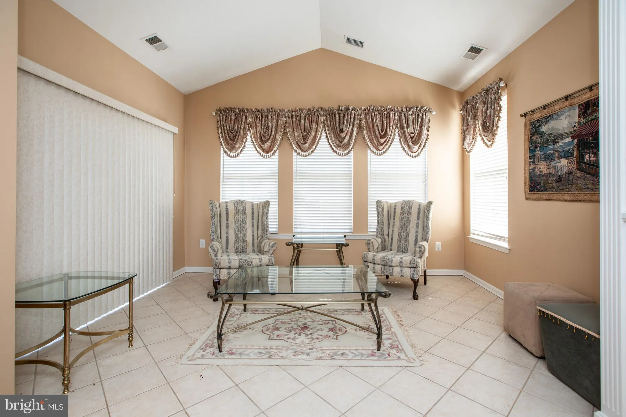 Property Slideshow image 19 of 32 | 83 huntington dr, Jackson, NJ, 08527