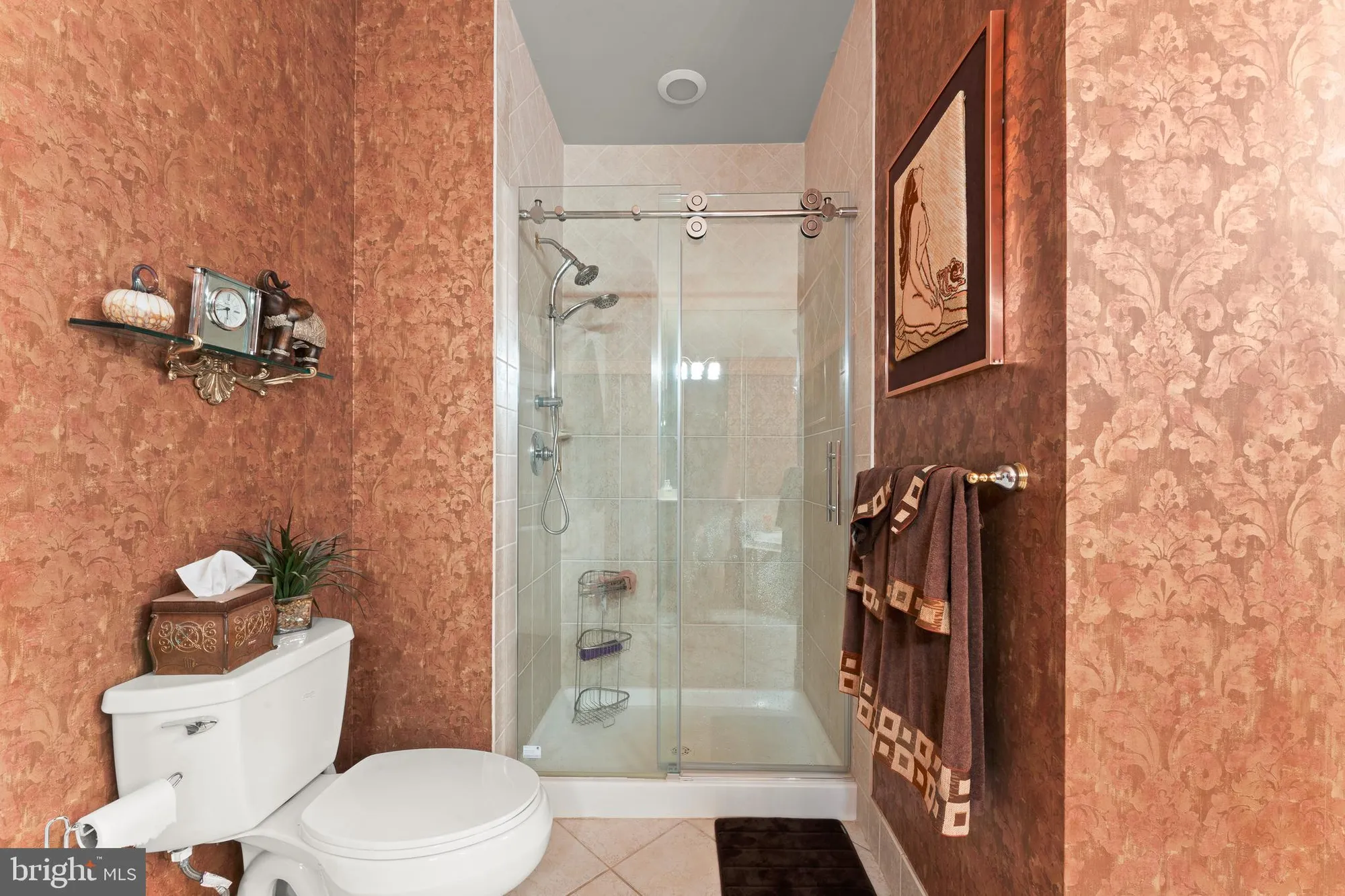 Property Slideshow image 21 of 39 | 210 shady brook dr 281, Langhorne, PA, 19047