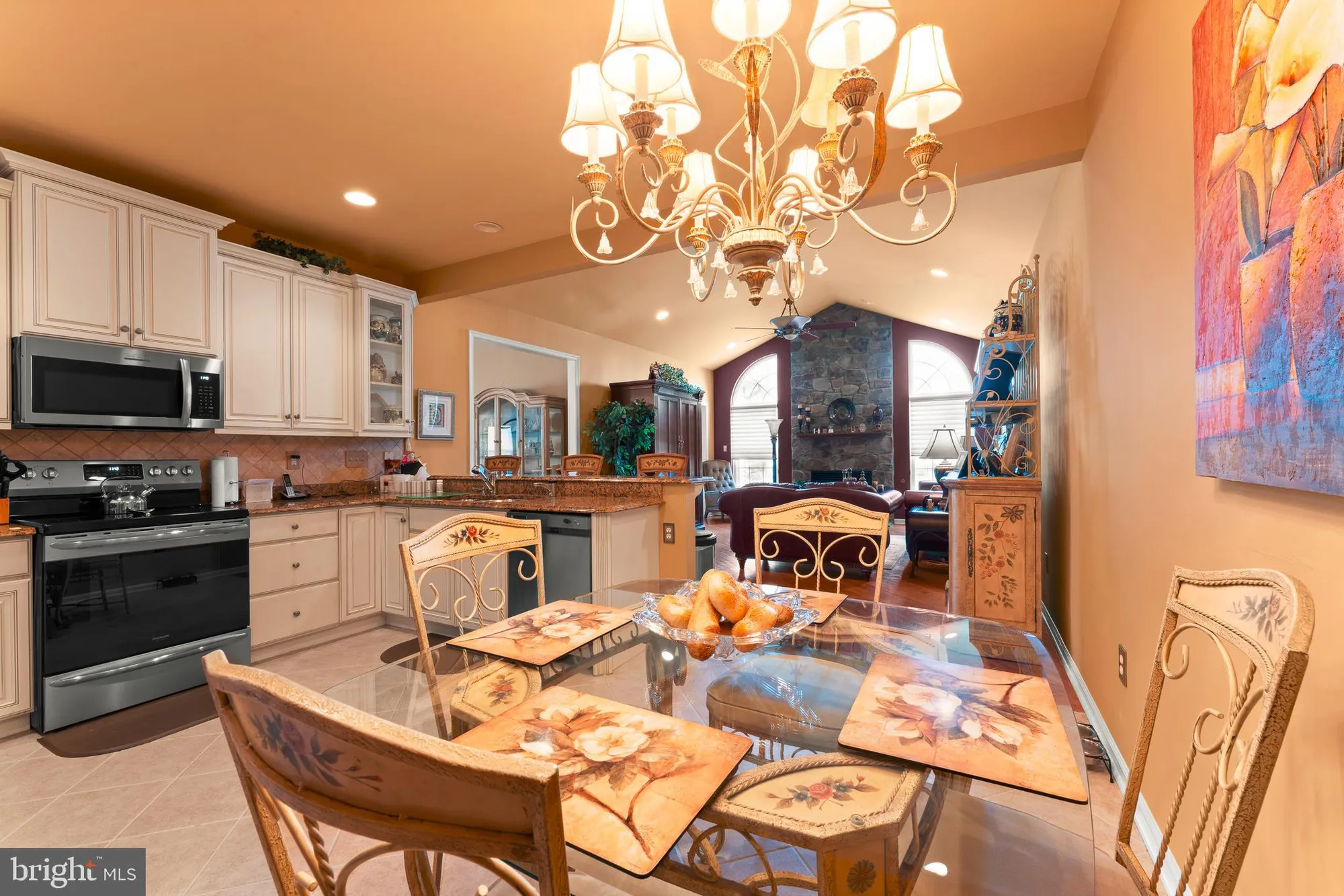 Property Slideshow image 17 of 39 | 210 shady brook dr 281, Langhorne, PA, 19047