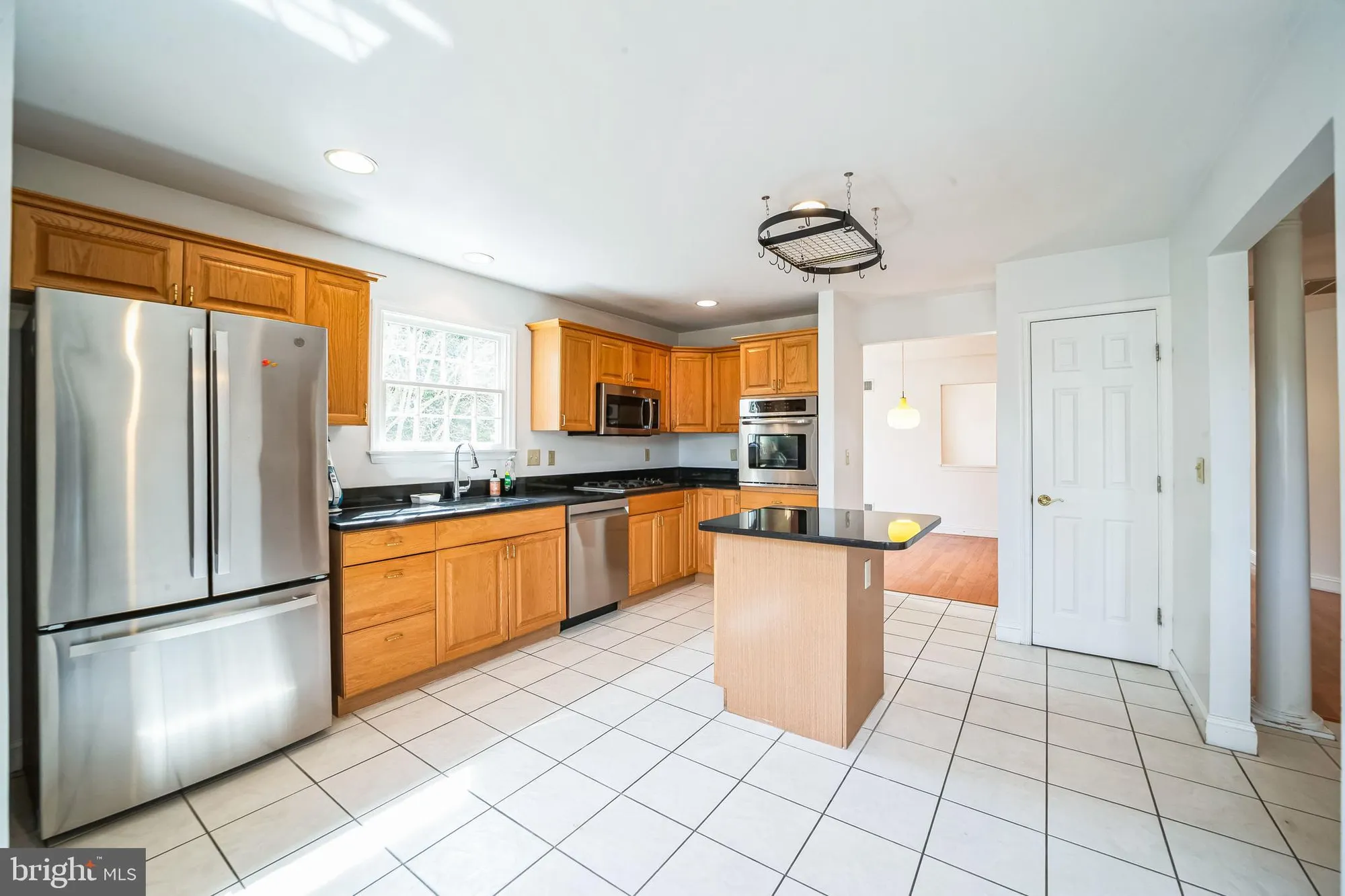 Property Slideshow image 10 of 24 | 45 hedge row rd, Princeton, NJ, 08540