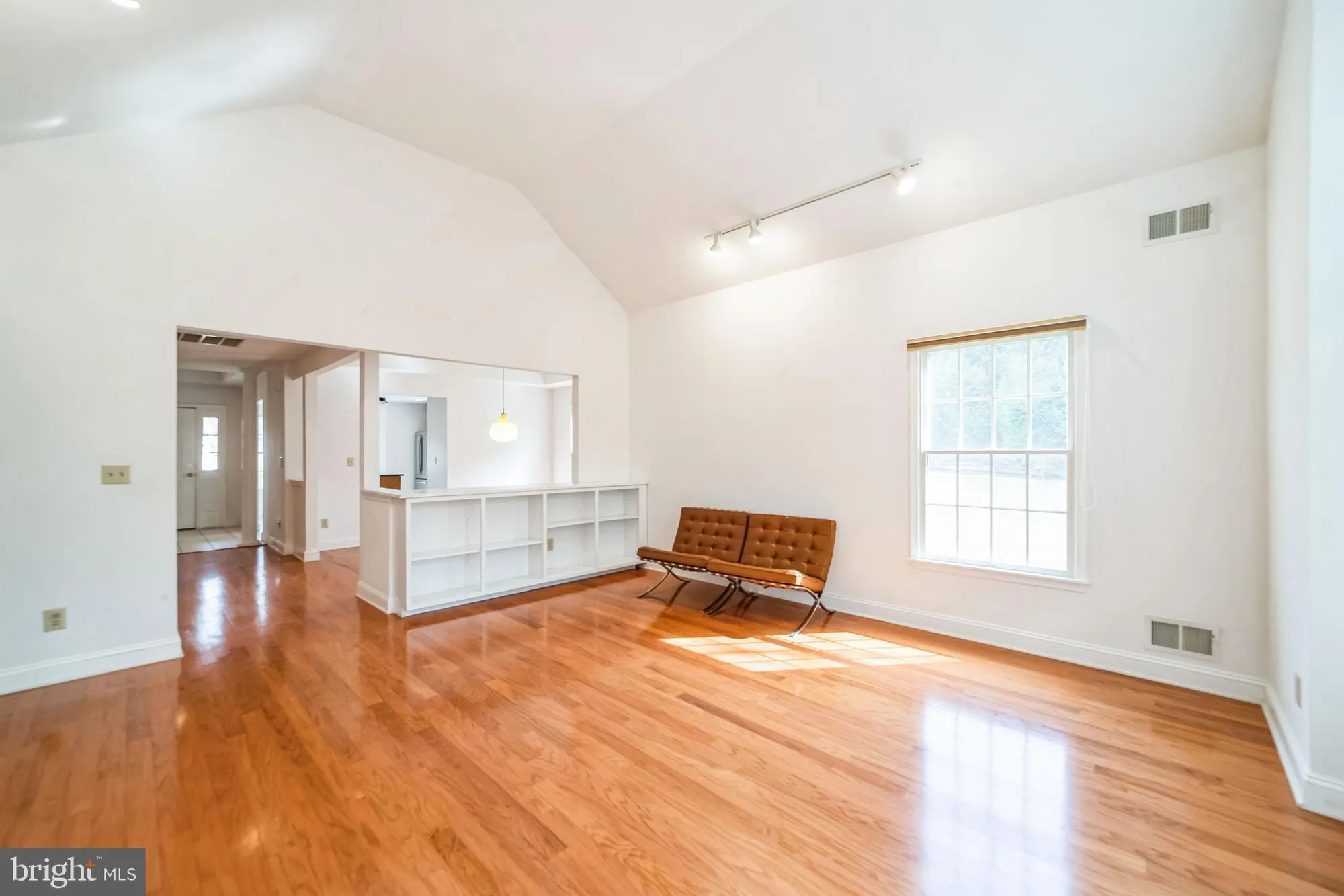 Property Slideshow image 16 of 24 | 45 hedge row rd, Princeton, NJ, 08540