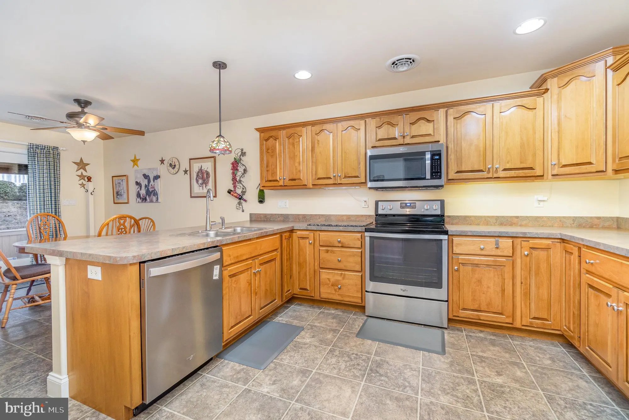 Property Slideshow image 20 of 29 | 1012 english dr, Lebanon, PA, 17042