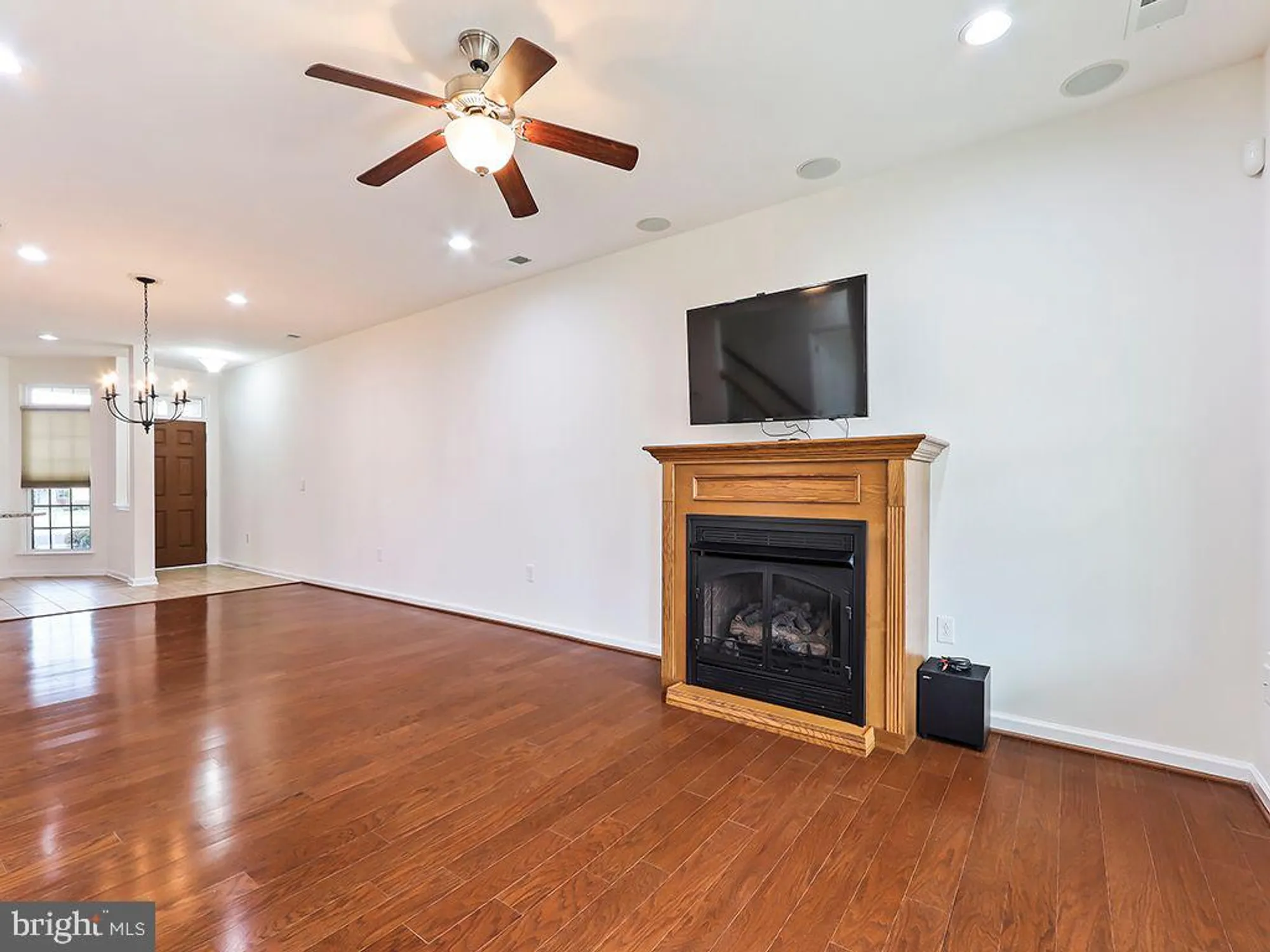 Property Slideshow image 19 of 42 | 1123 arbour ln, Quakertown, PA, 18951