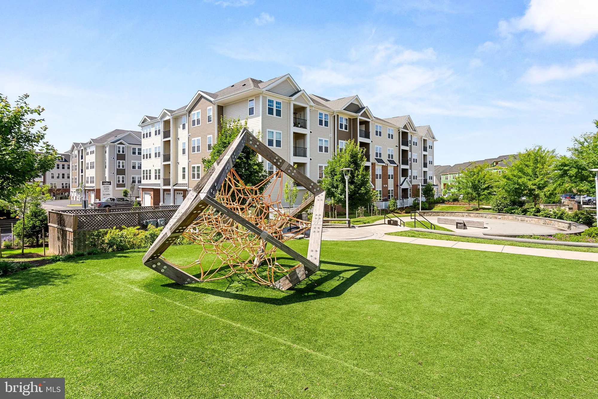 Property Slideshow image 30 of 34 | 700 mount airy ter ne unit 403, Leesburg, VA, 20176