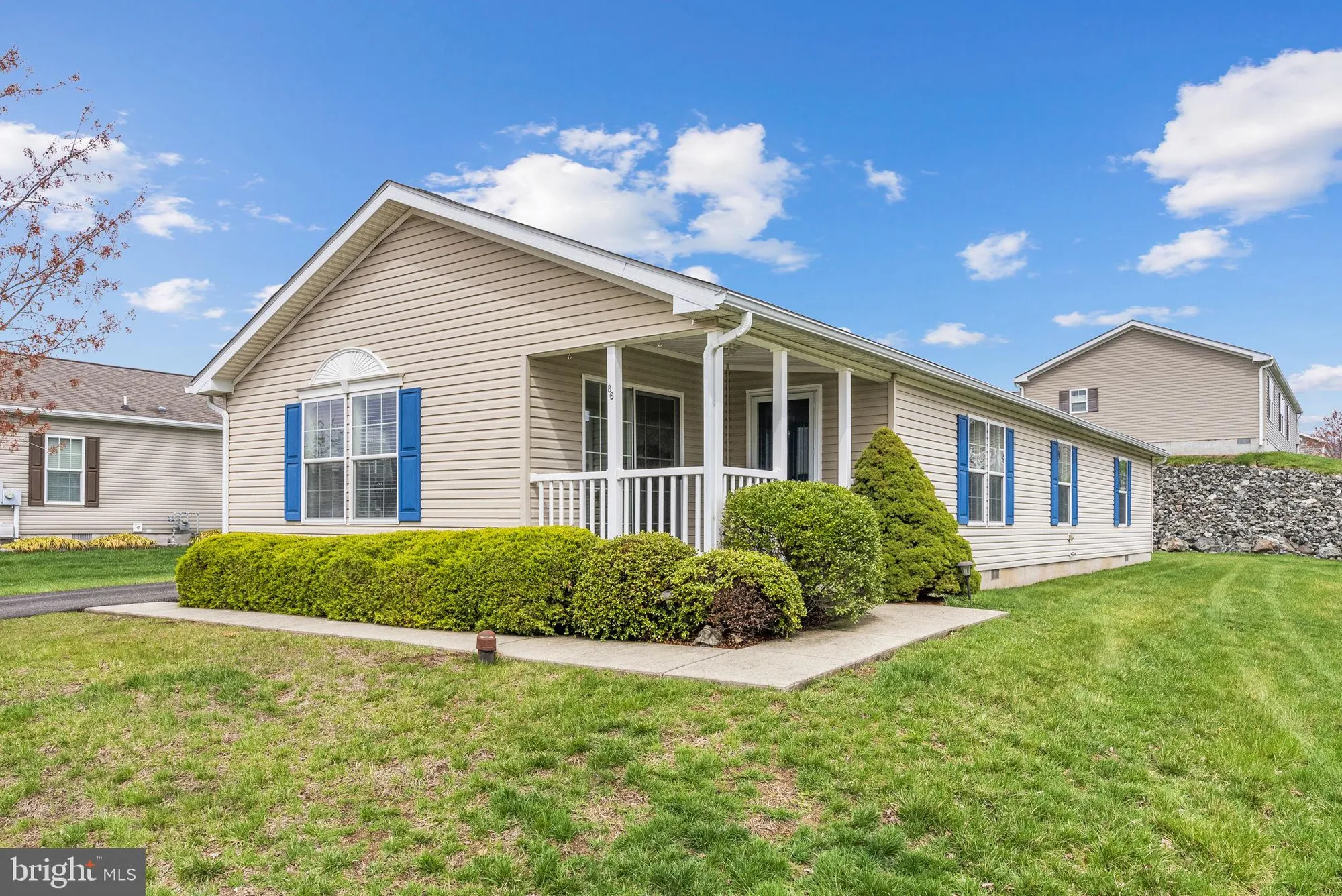 Property Slideshow image 1 of 42 | 86 westin rd, Douglassville, PA, 19518