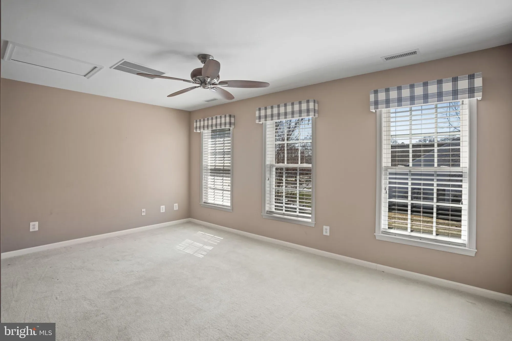 Property Slideshow image 27 of 35 | 29638 janets way, Easton, MD, 21601