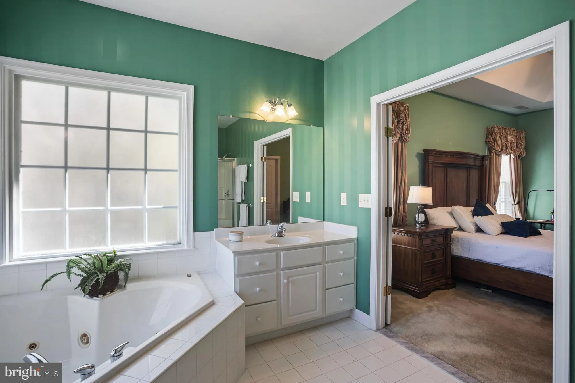 Property Slideshow image 21 of 35 | 29638 janets way, Easton, MD, 21601