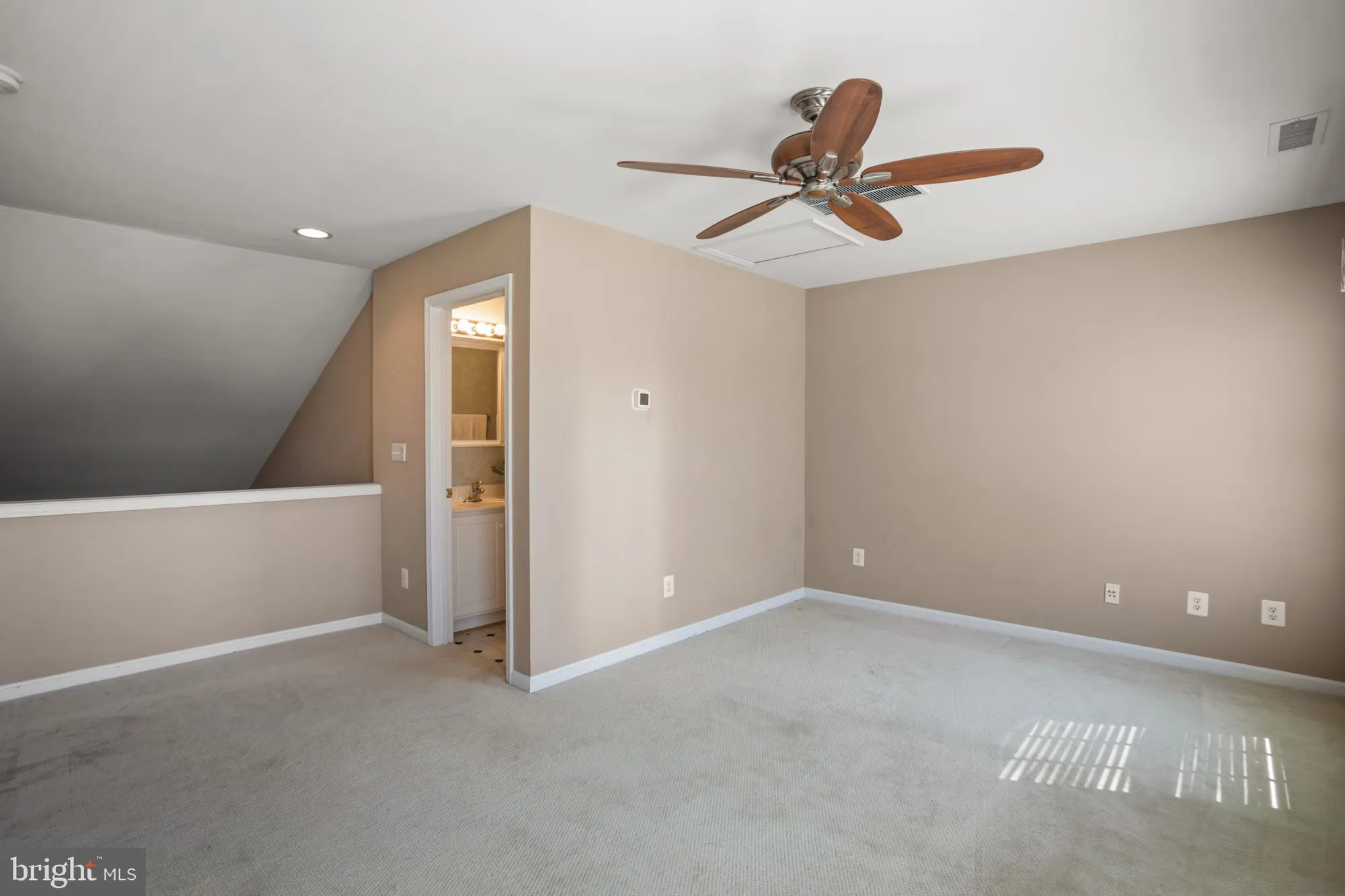Property Slideshow image 29 of 35 | 29638 janets way, Easton, MD, 21601