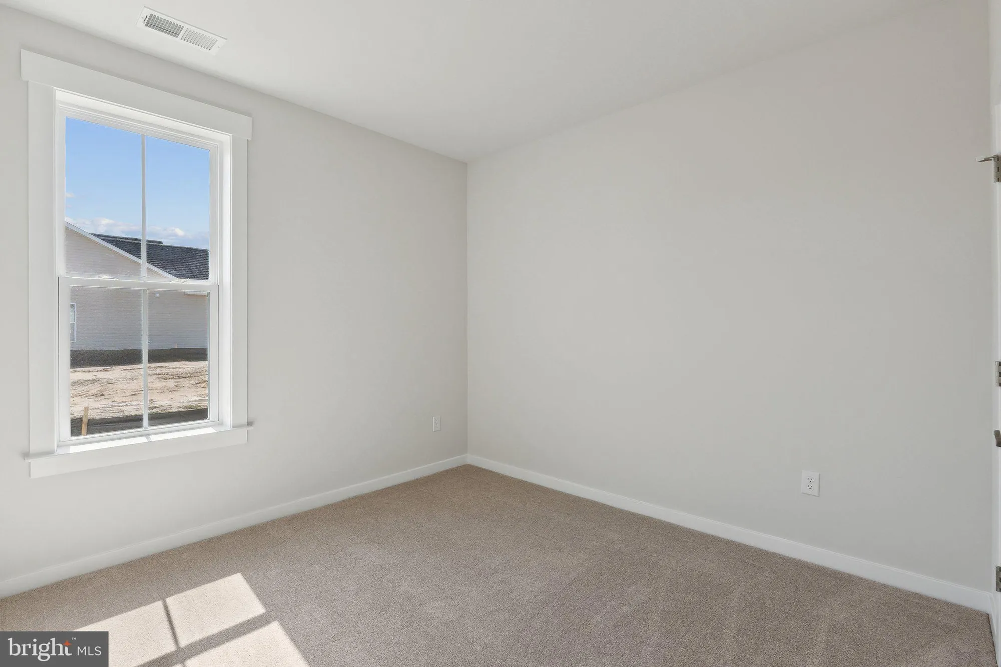 Property Slideshow image 17 of 35 | 318 heritage shores cir, Bridgeville, DE, 19933