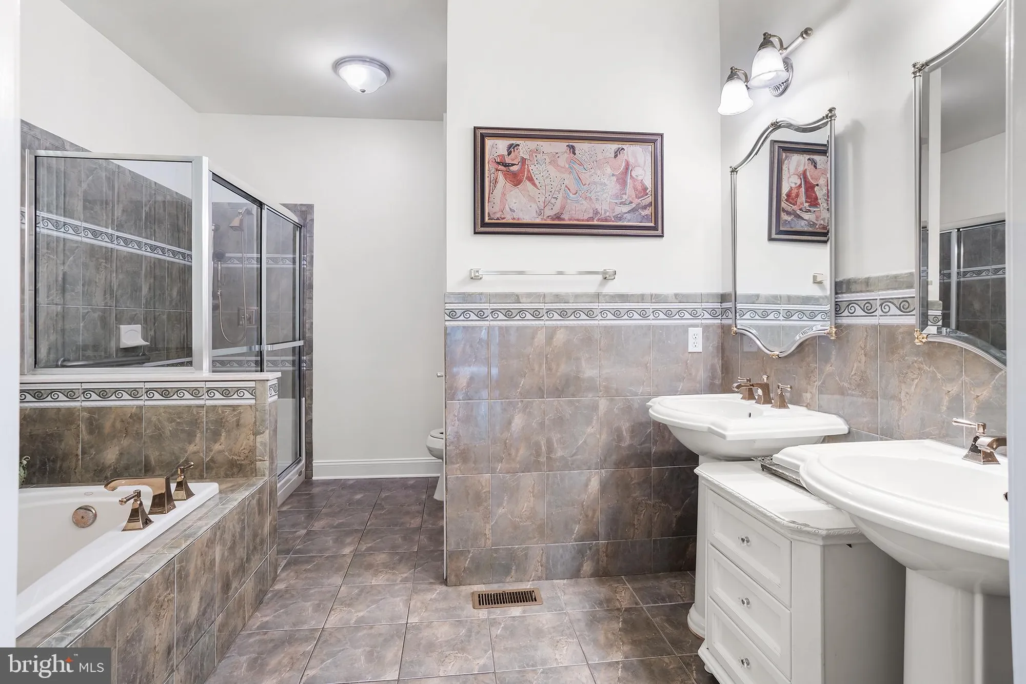 Property Slideshow image 27 of 43 | 34 schindler ct, Lawrence Township, NJ, 08648