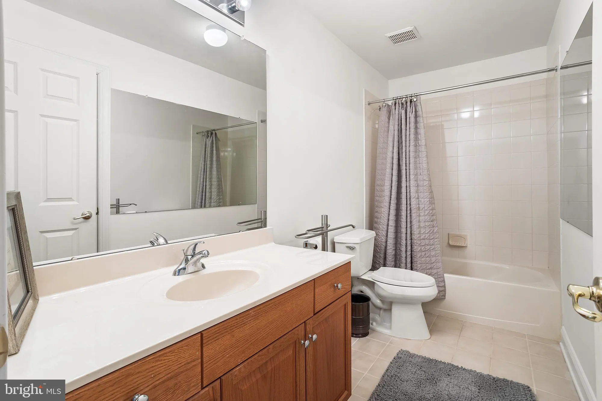 Property Slideshow image 38 of 43 | 34 schindler ct, Lawrence Township, NJ, 08648