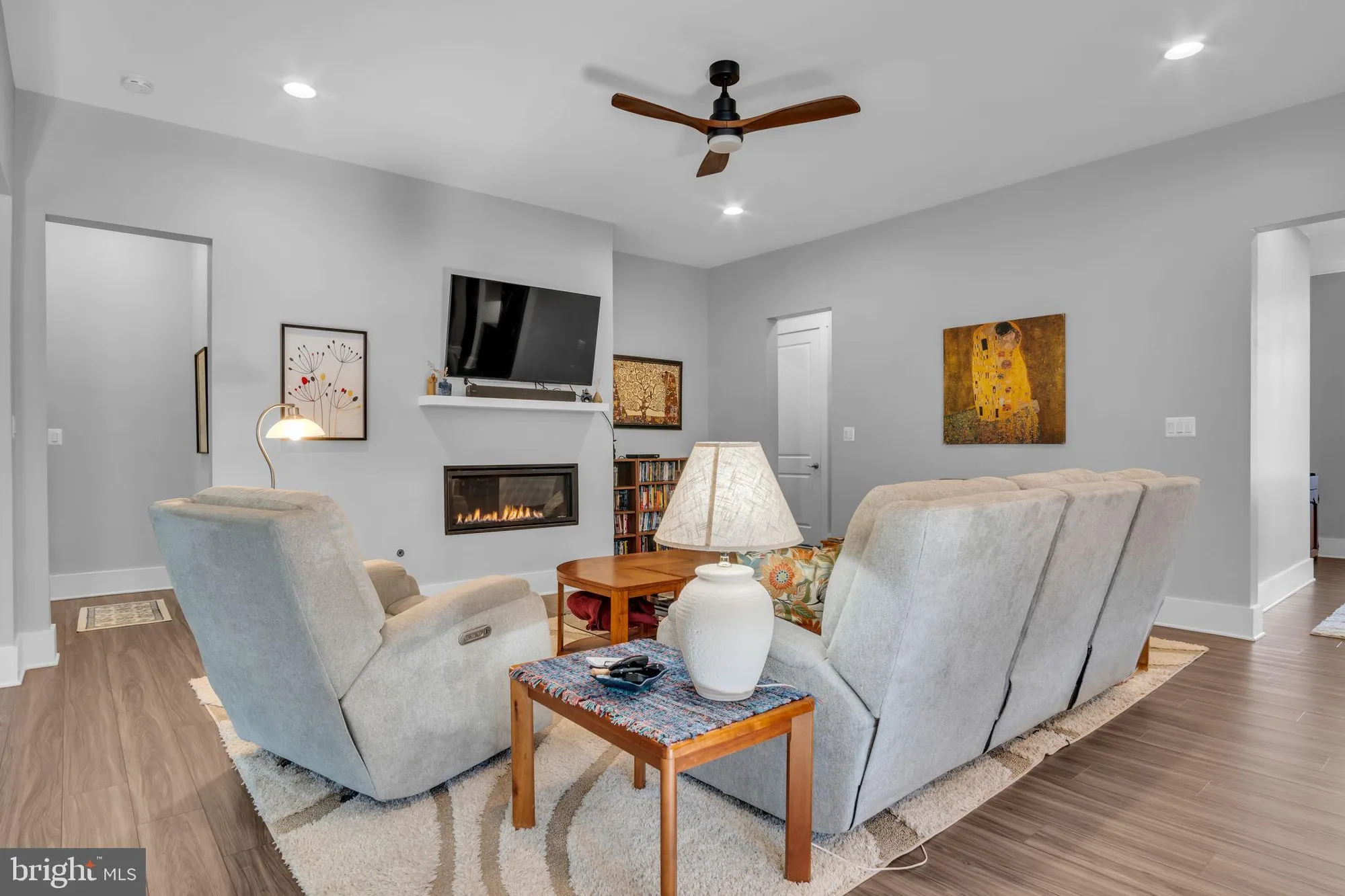 Property Slideshow image 11 of 78 | 215 rustic wood dr, Gettysburg, PA, 17325