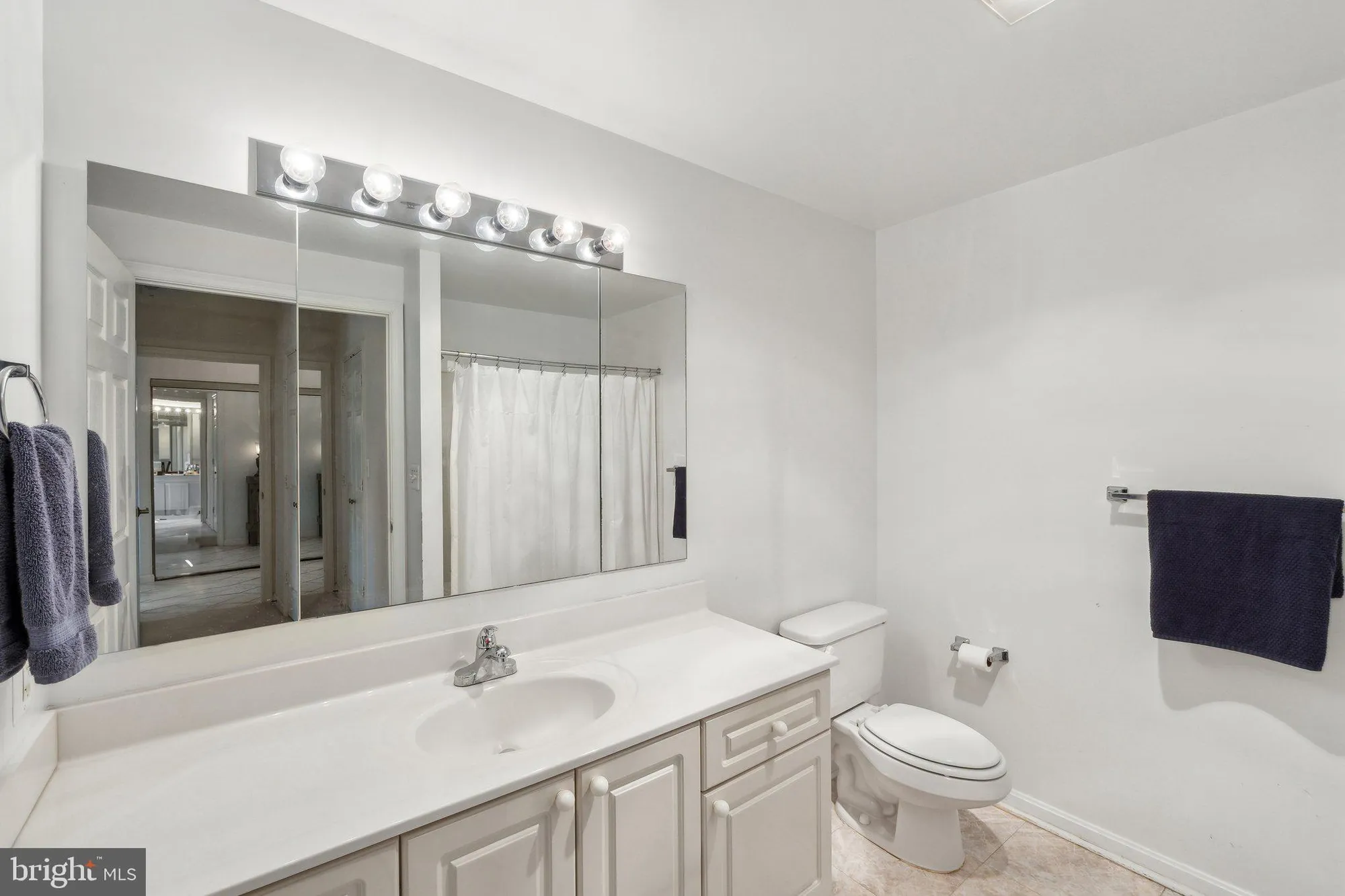 Property Slideshow image 10 of 26 | 3200 n leisure world blvd 115, Silver Spring, MD, 20906