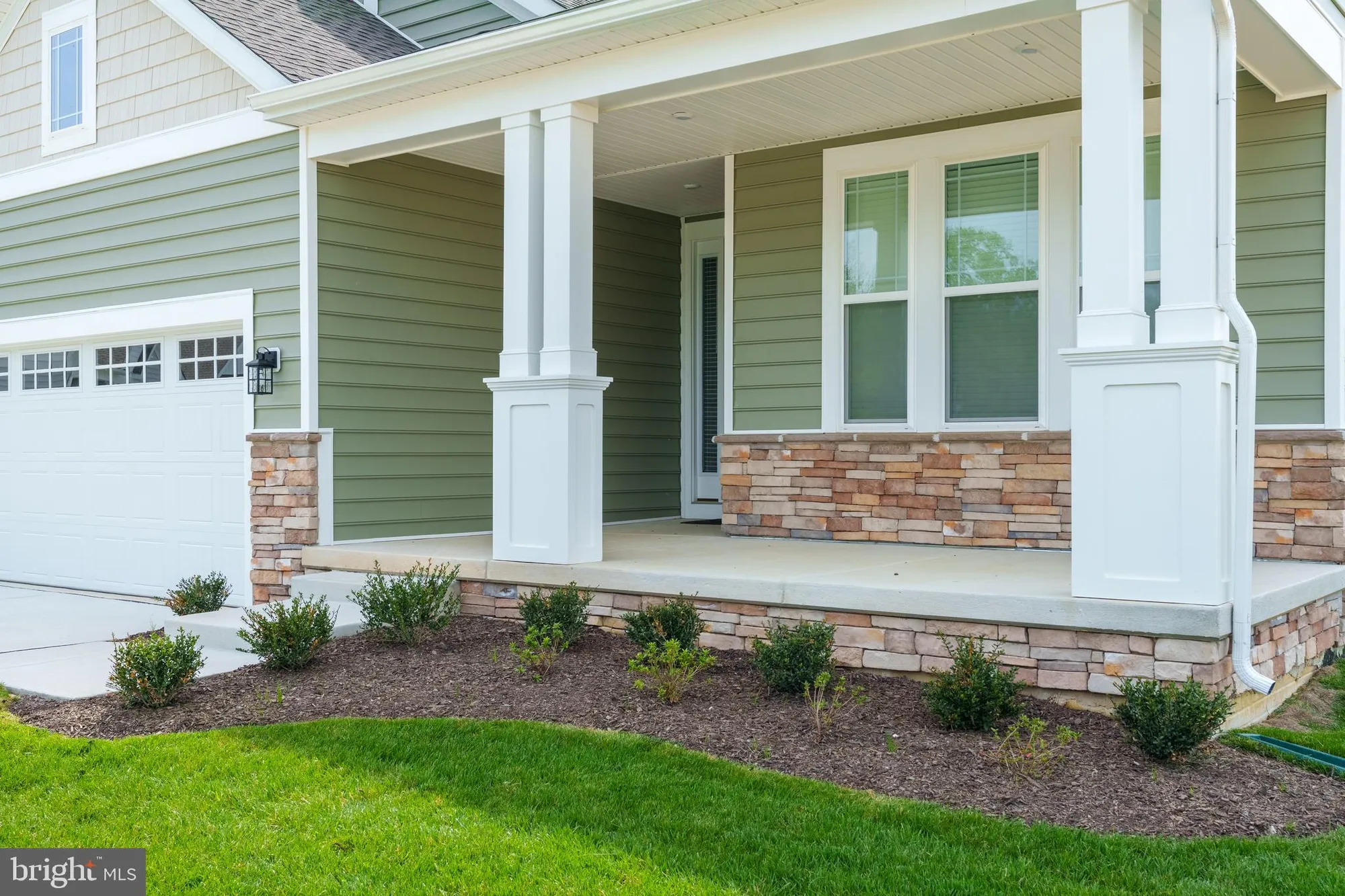 Property Slideshow image 5 of 74 | 114 austrian pine ct, Middletown, DE, 19709