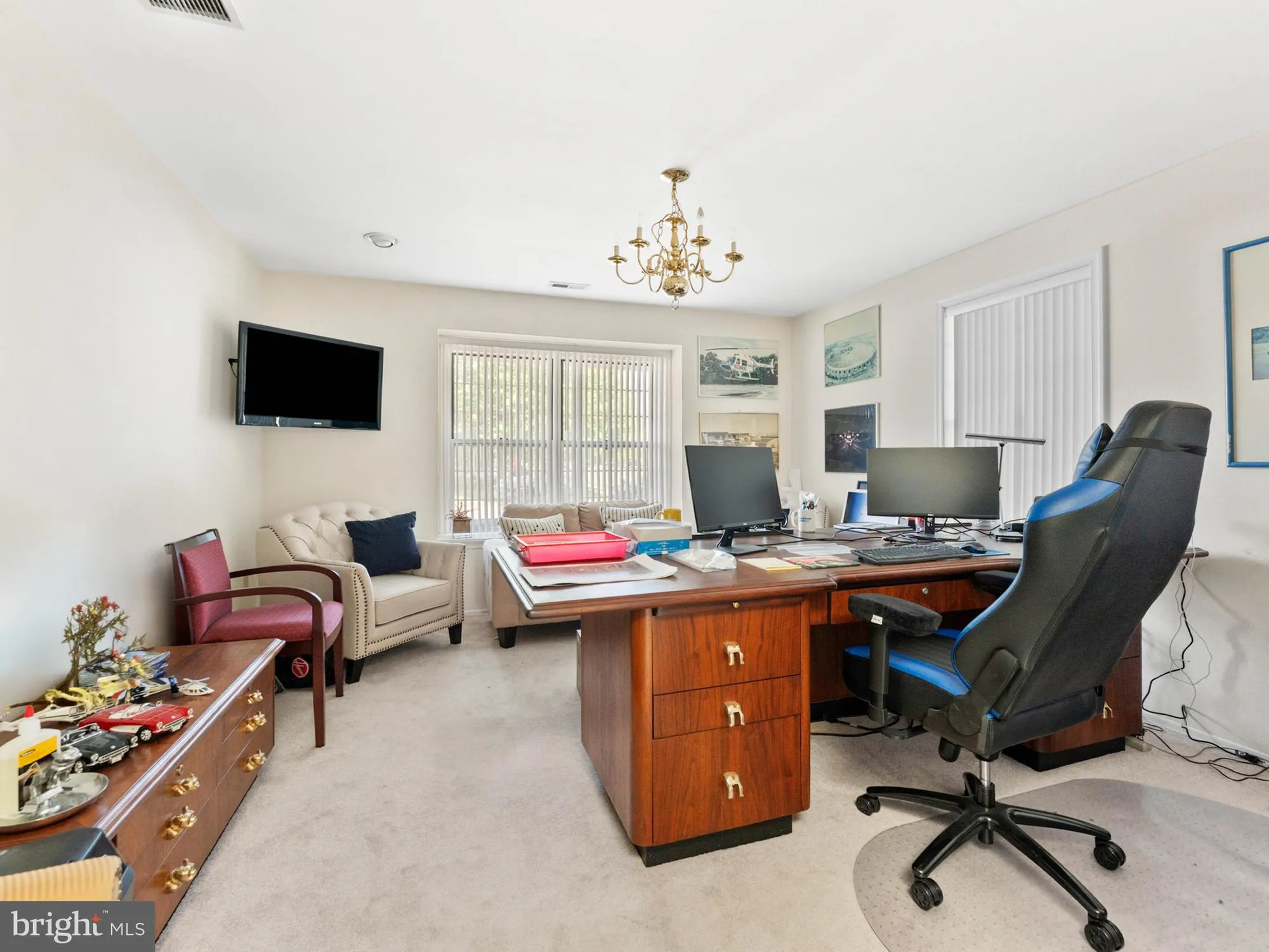 Property Slideshow image 22 of 31 | 2 windmill ct, Columbus, NJ, 08022