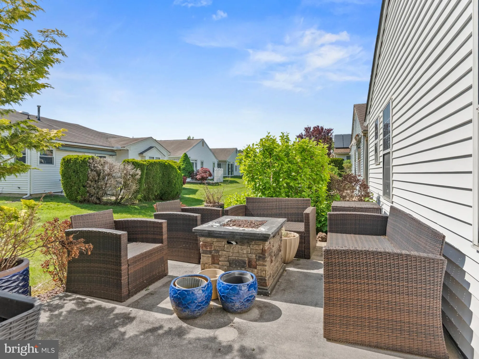 Property Slideshow image 6 of 31 | 2 windmill ct, Columbus, NJ, 08022