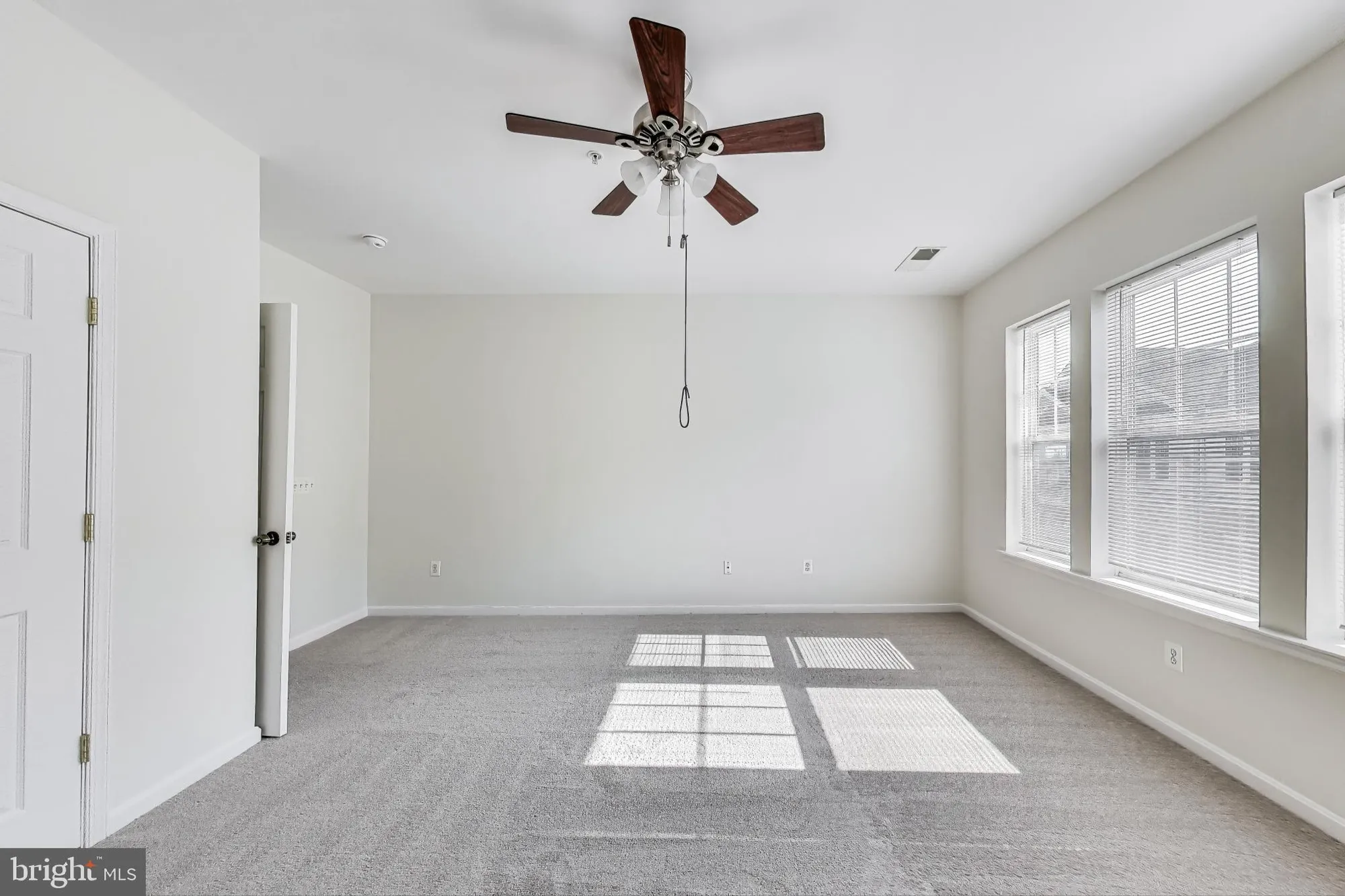 Property Slideshow image 21 of 28 | 13401 belle chasse blvd 411, Laurel, MD, 20707