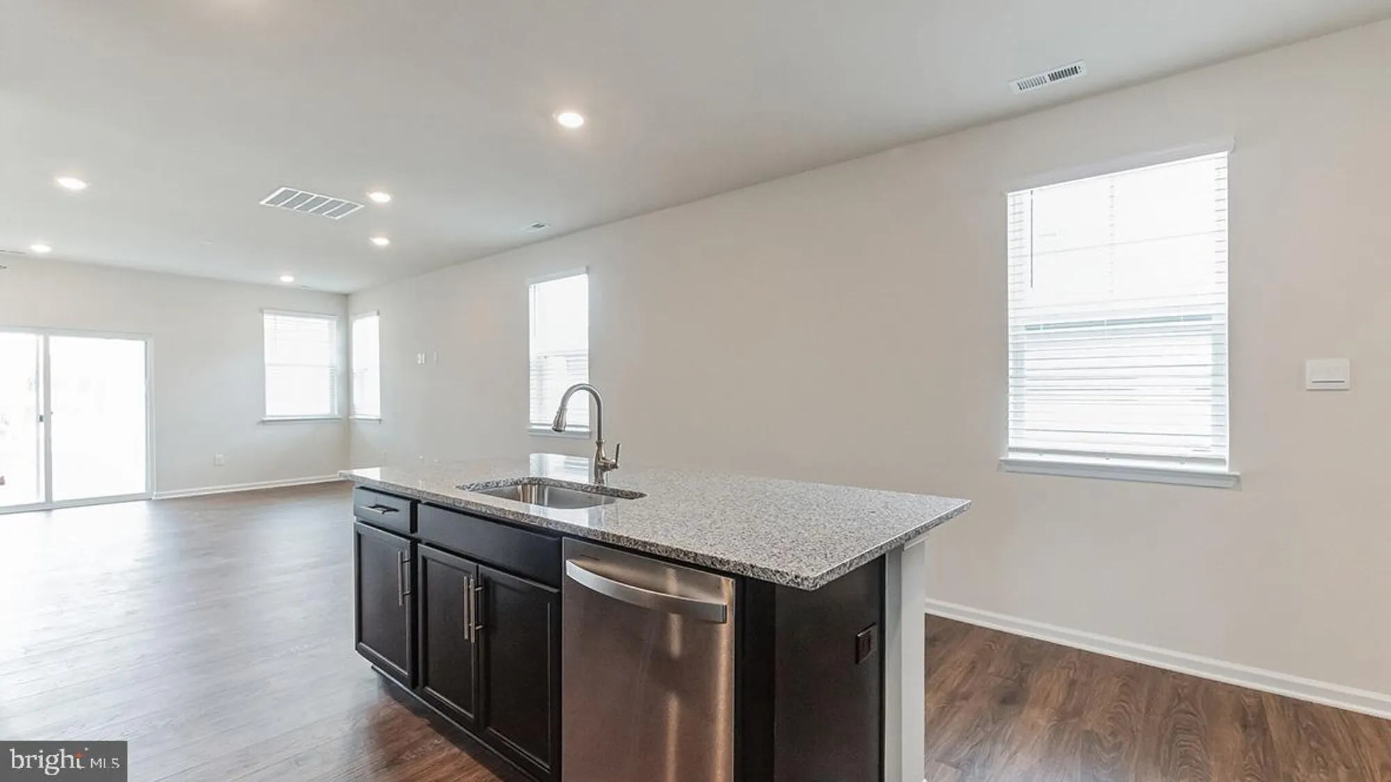 Property Slideshow image 3 of 15 | 104 chokeberry way, Gettysburg, PA, 17325