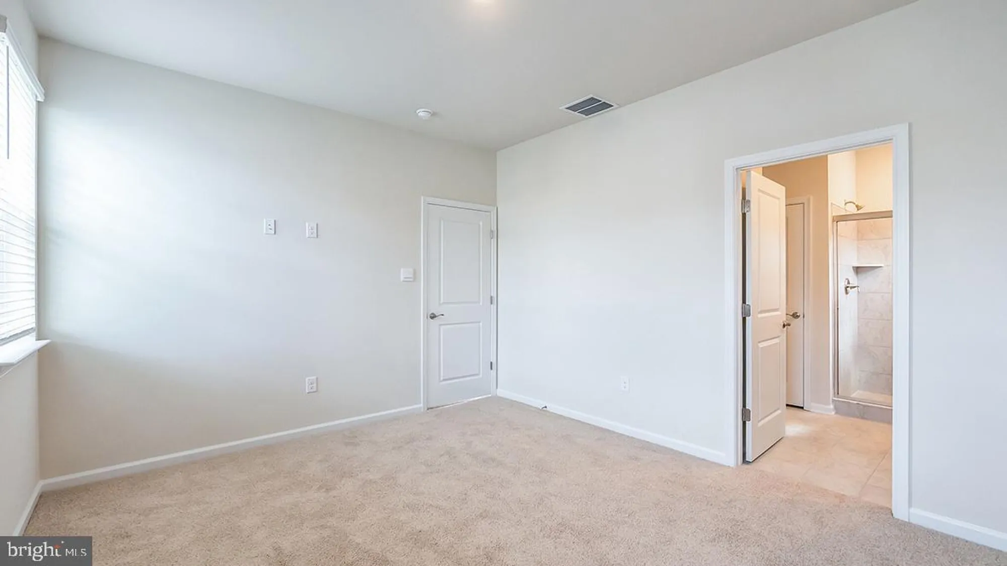 Property Slideshow image 8 of 15 | 104 chokeberry way, Gettysburg, PA, 17325