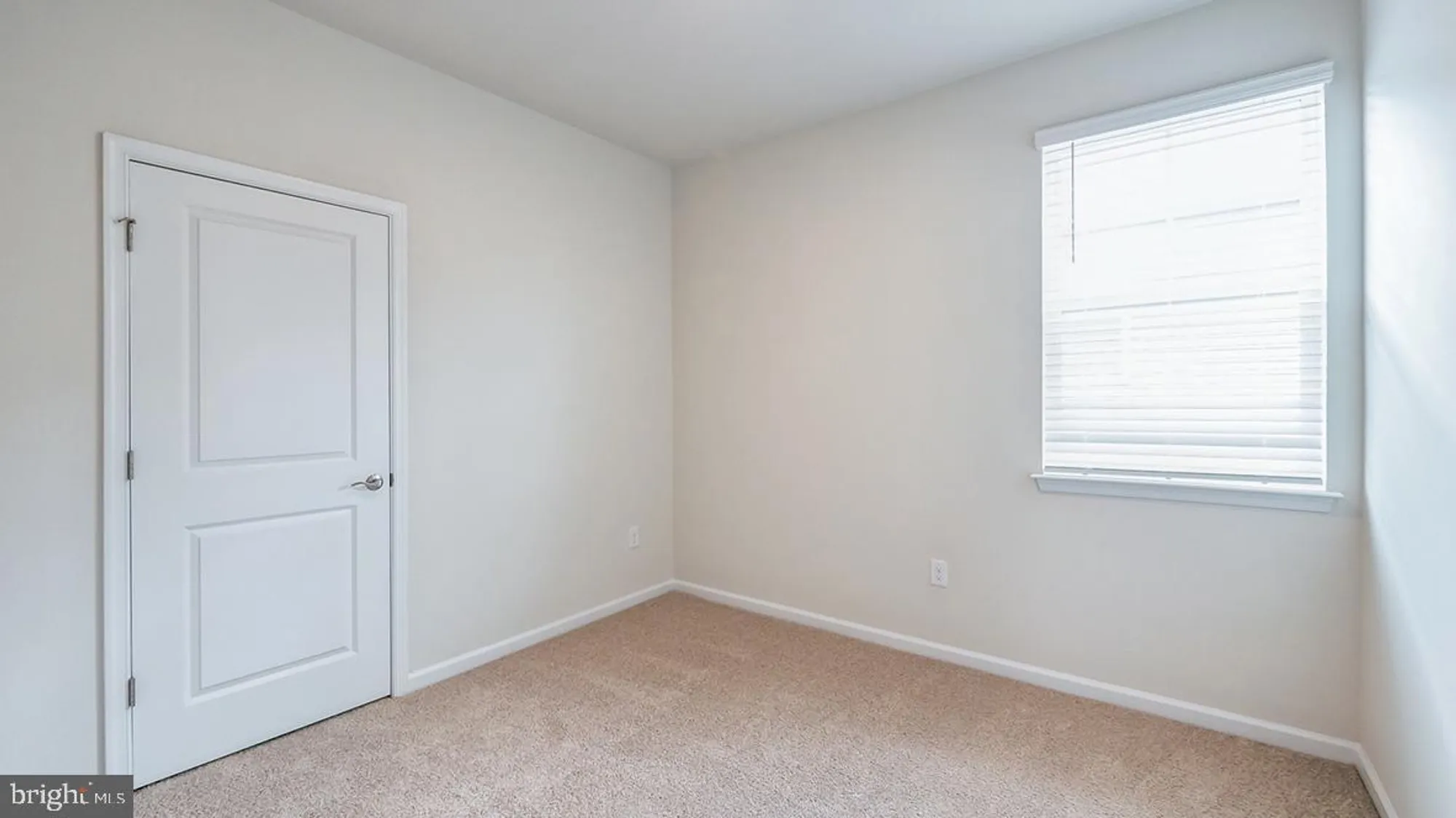 Property Slideshow image 12 of 15 | 104 chokeberry way, Gettysburg, PA, 17325