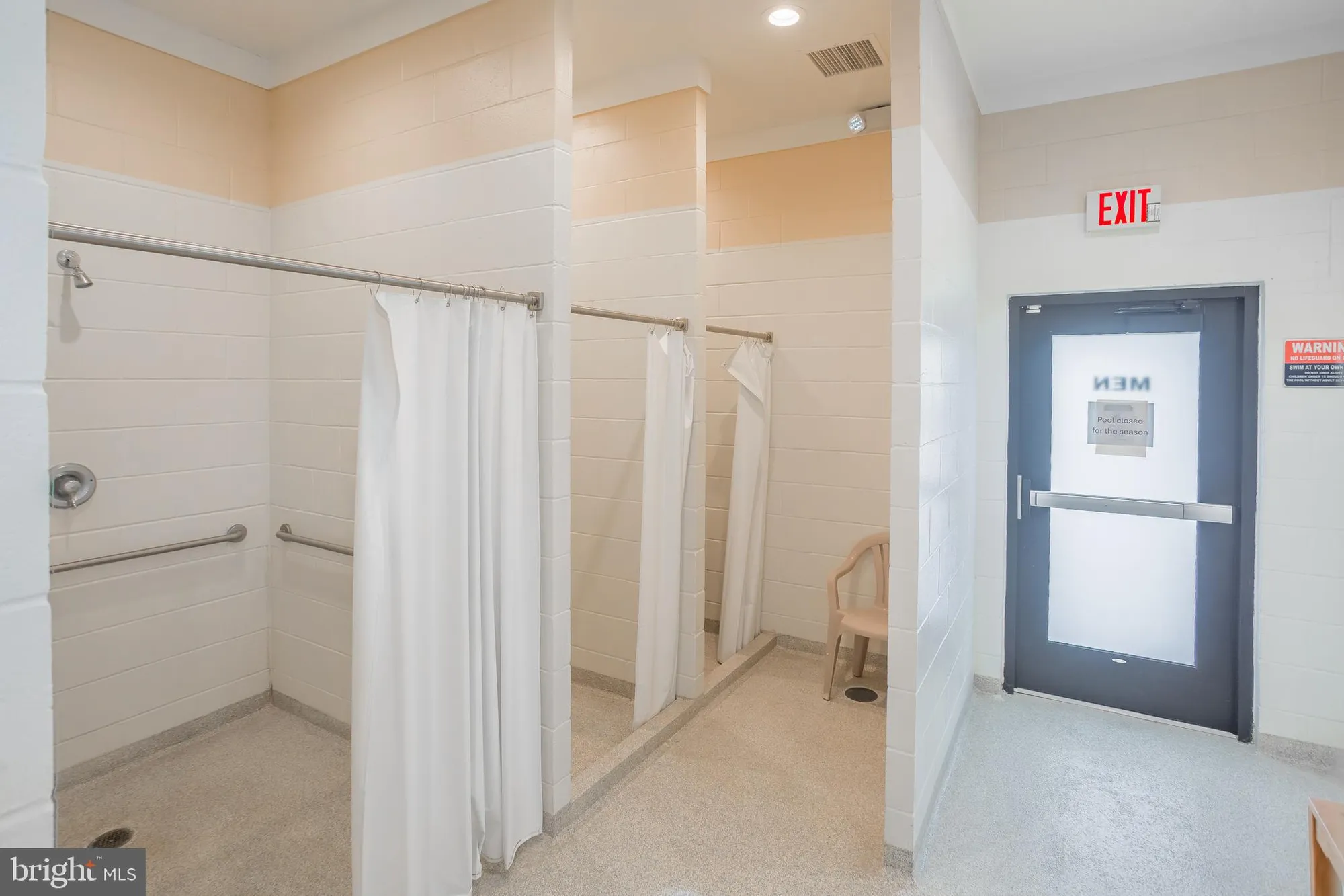 Property Slideshow image 47 of 76 | 36725 par ln # 98, Frankford, DE, 19945