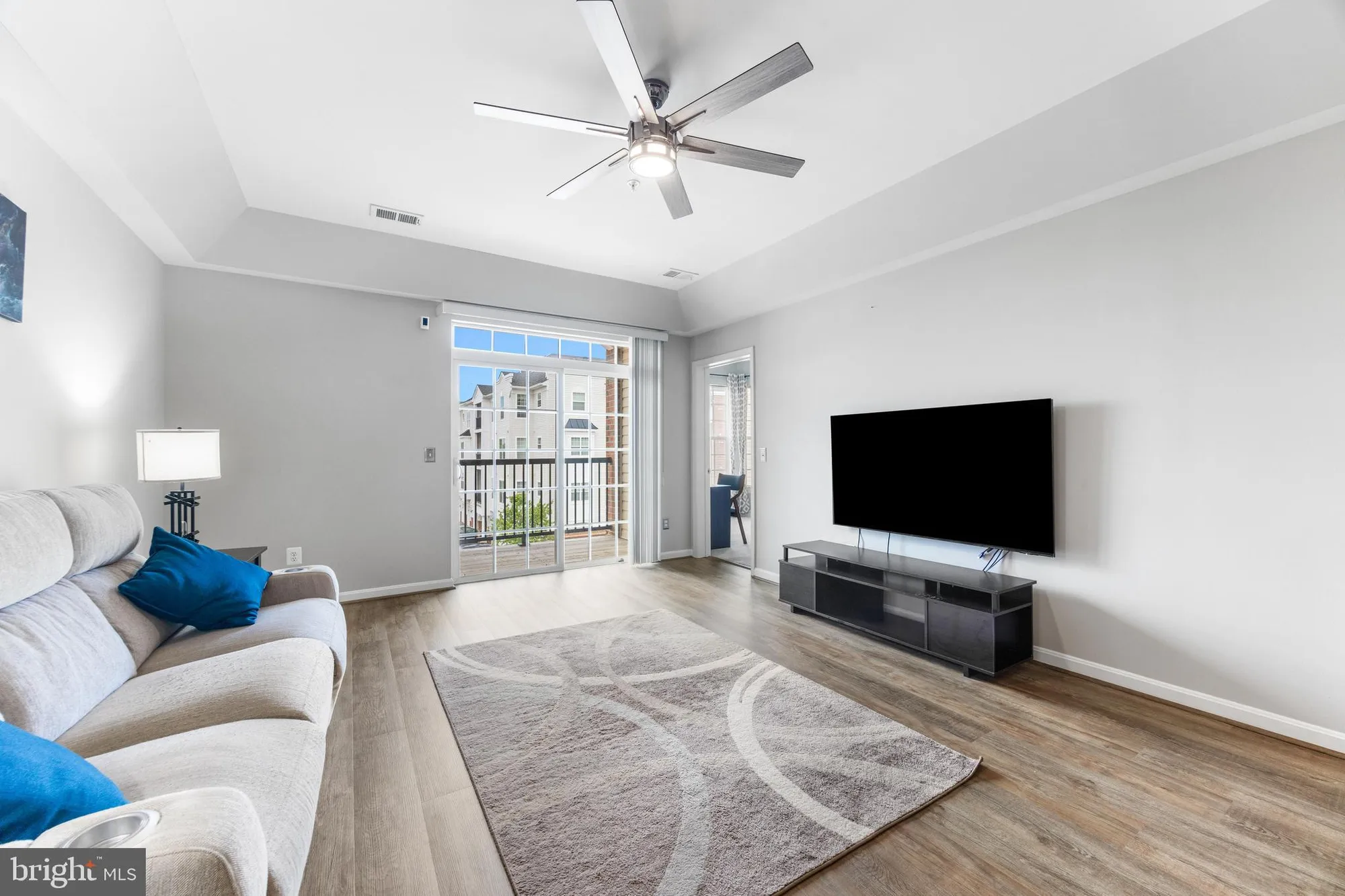 Property Slideshow image 8 of 30 | 8609 wintergreen ct 308, Odenton, MD, 21113