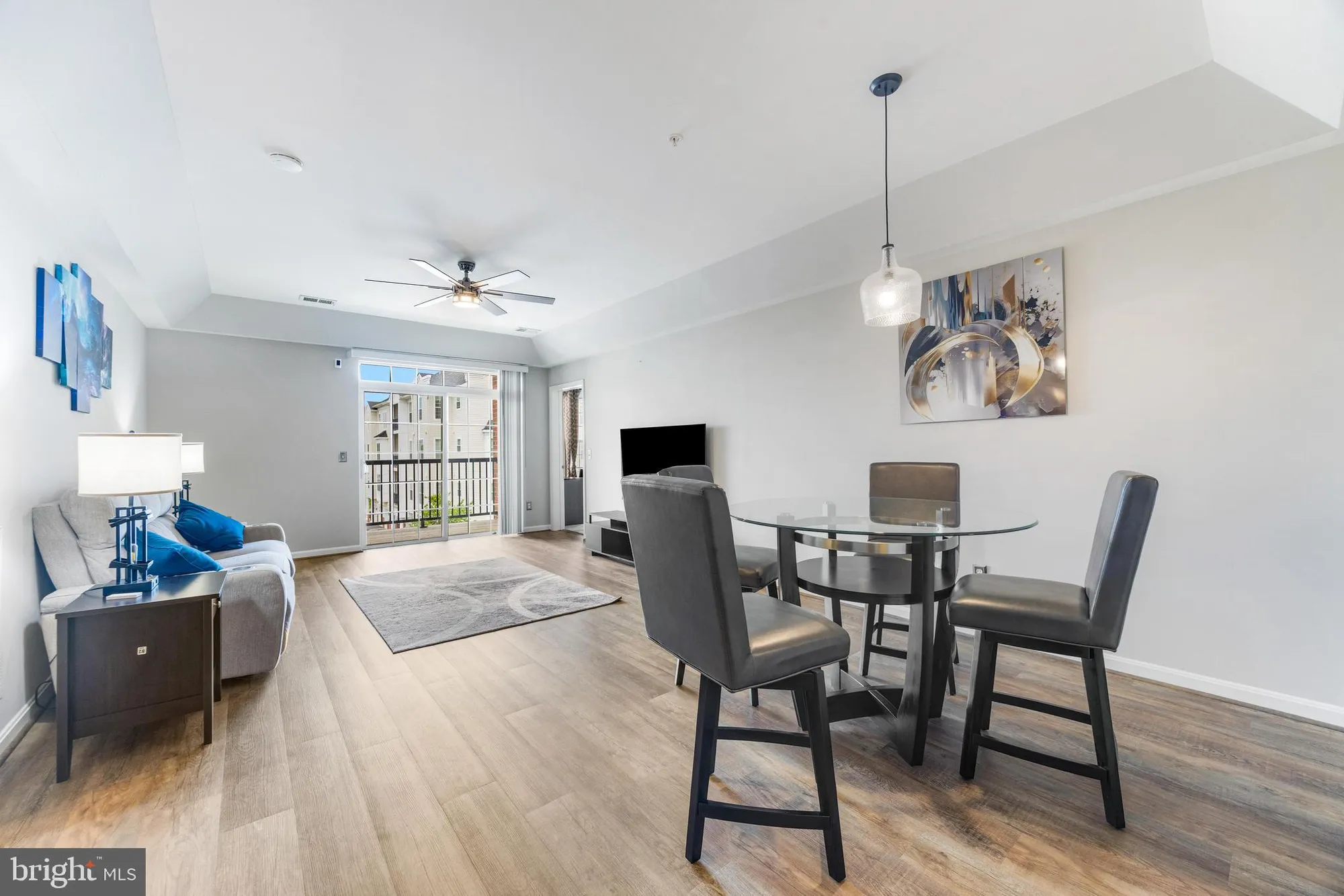 Property Slideshow image 11 of 30 | 8609 wintergreen ct 308, Odenton, MD, 21113