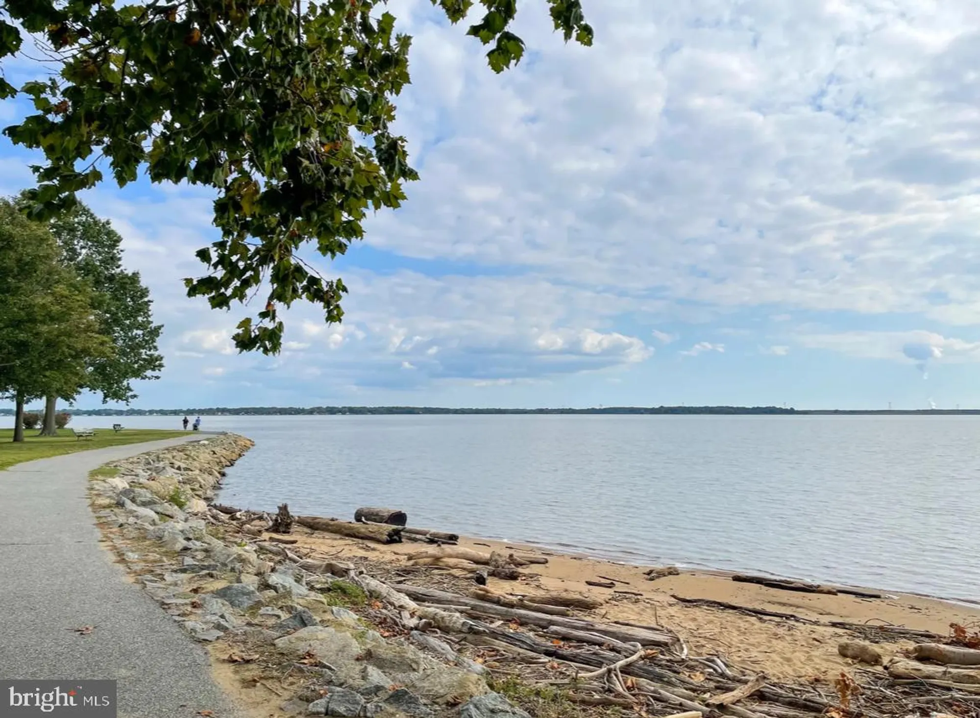 Property Slideshow image 47 of 54 | 219 heron cir, New Castle, DE, 19720