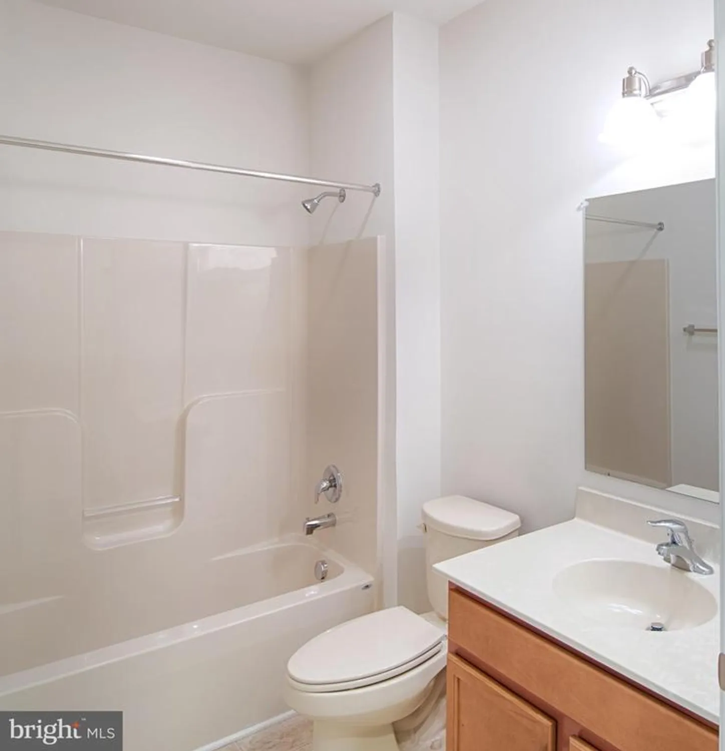 Property Slideshow image 6 of 19 | 00 felix view ct asbury, Smyrna, DE, 19977