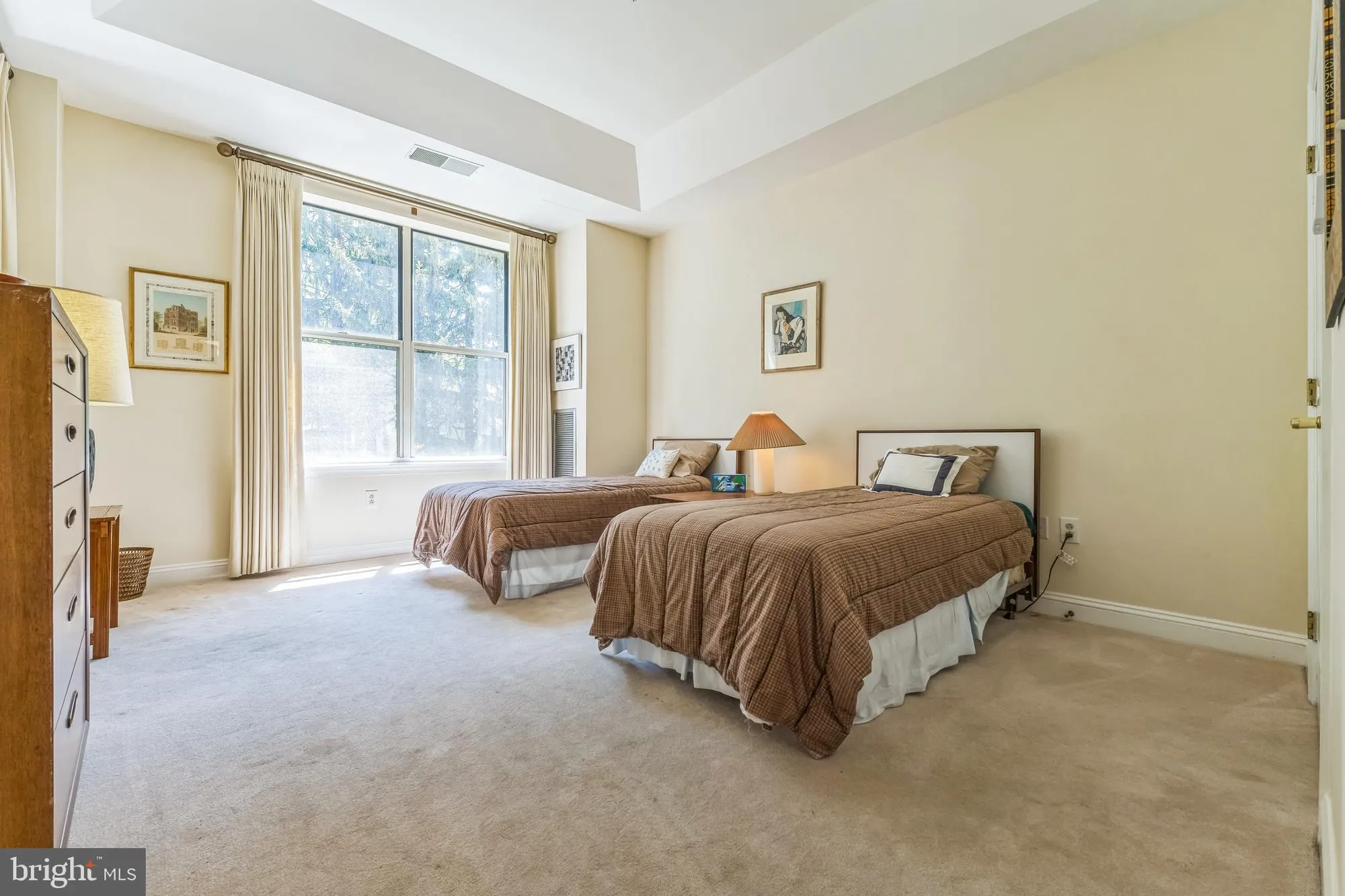 Property Slideshow image 14 of 31 | 2140 windrow dr, Princeton, NJ, 08540