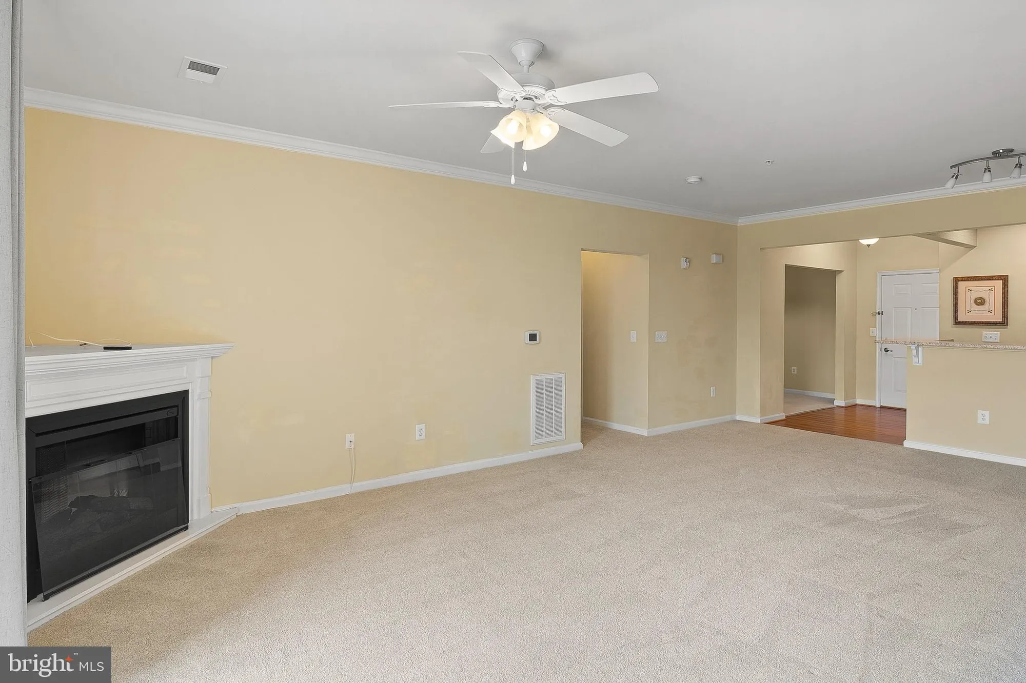 Property Slideshow image 17 of 43 | 8603 wintergreen ct unit 201, Odenton, MD, 21113