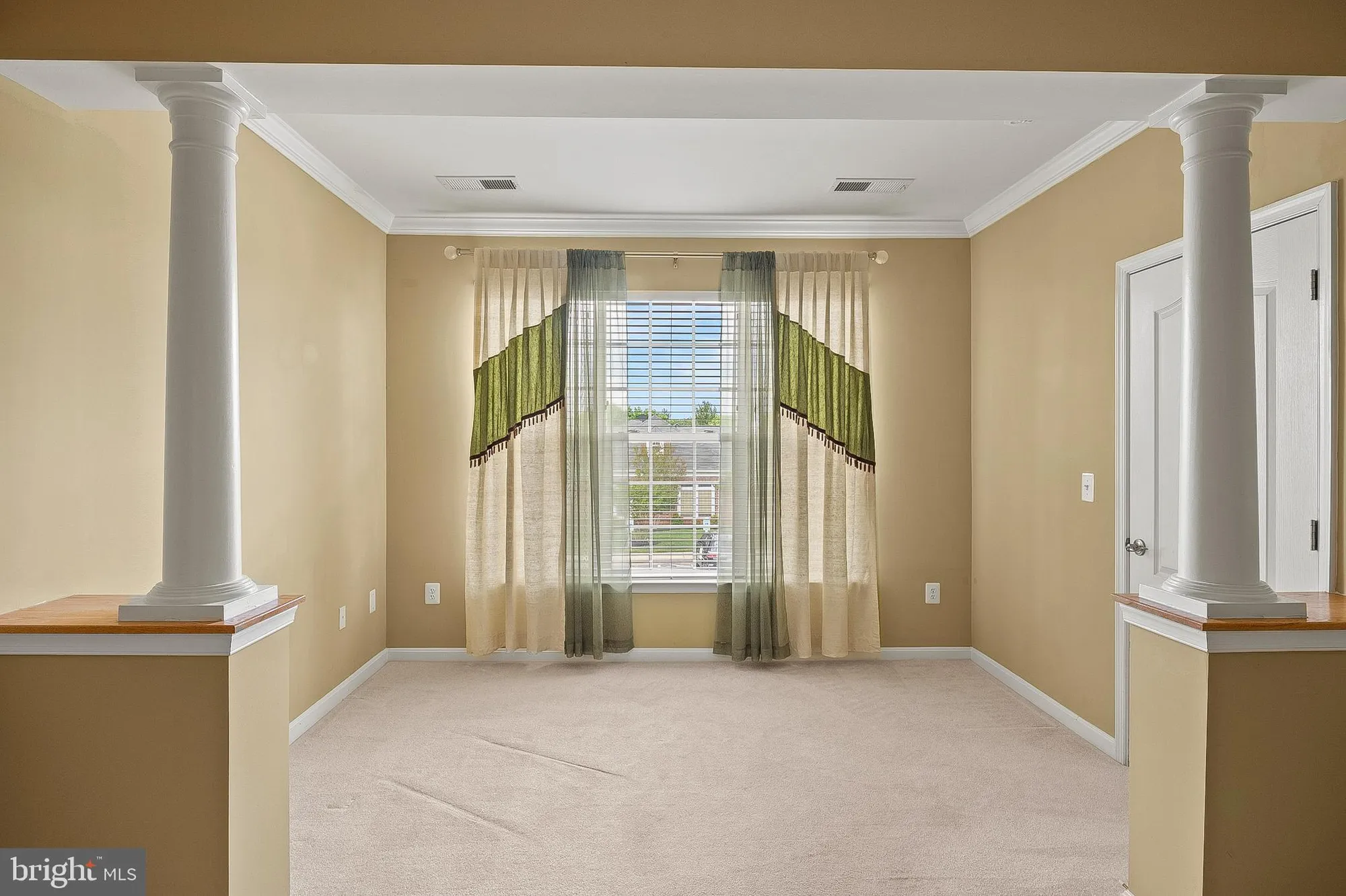 Property Slideshow image 24 of 43 | 8603 wintergreen ct unit 201, Odenton, MD, 21113