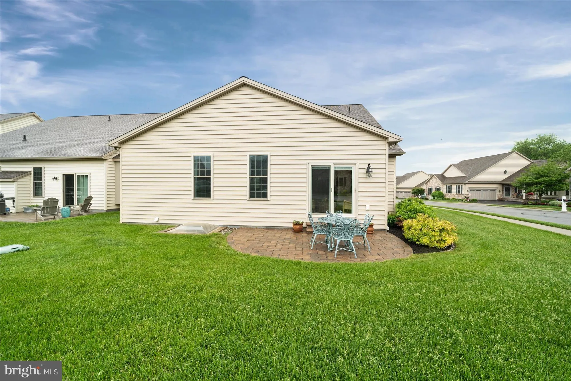 Property Slideshow image 7 of 48 | 843 summer breeze path, Cochranville, PA, 19330