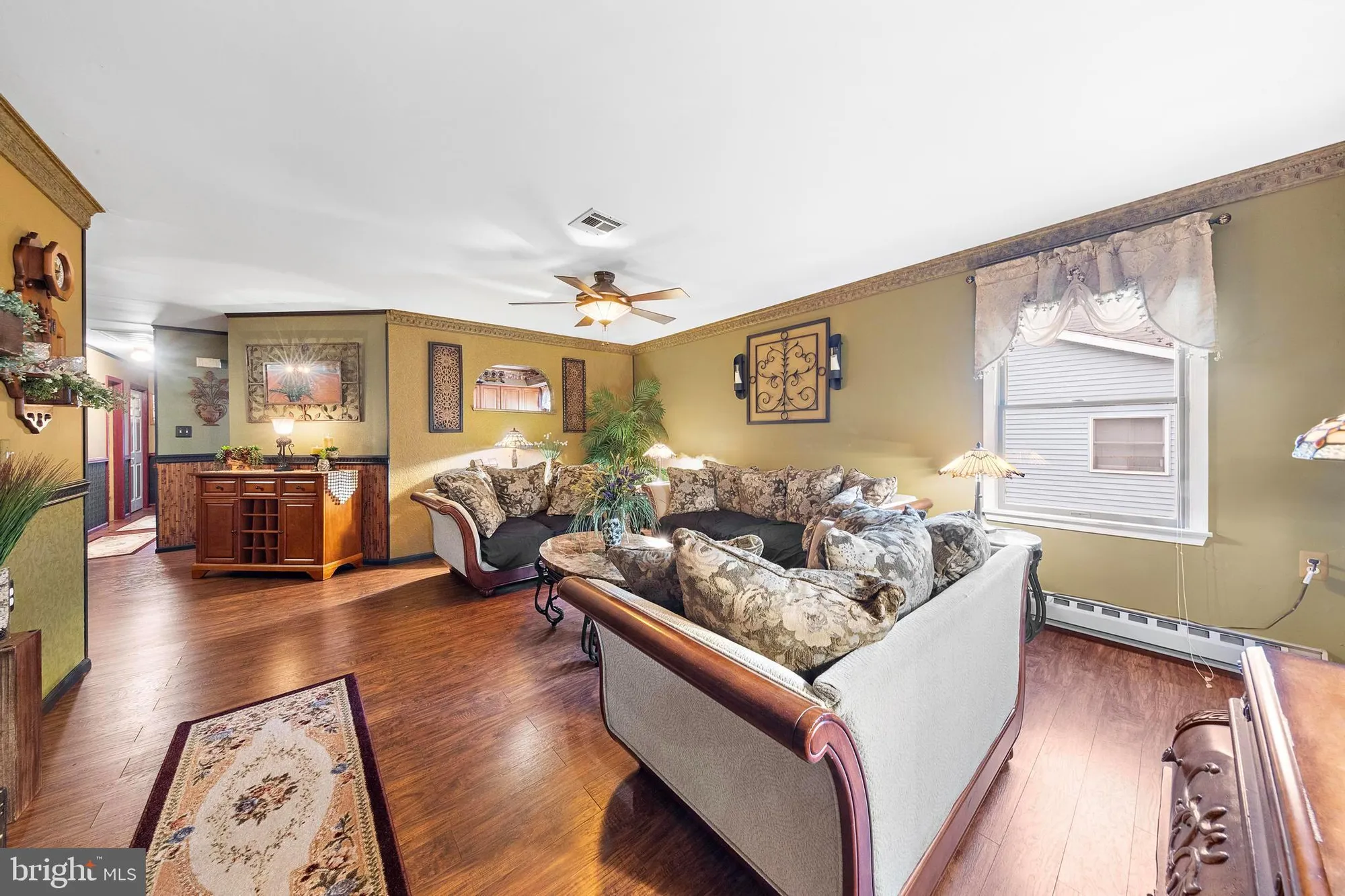 Property Slideshow image 6 of 38 | 22 fir rd, Manahawkin, NJ, 08050