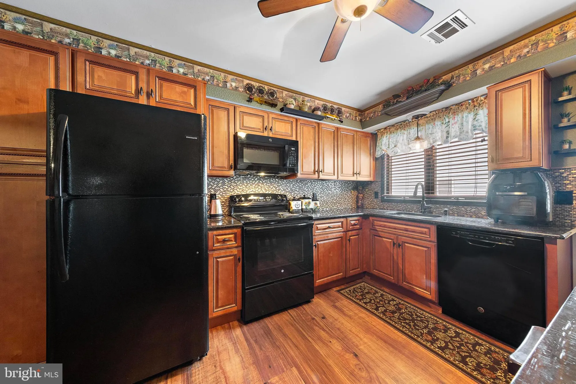 Property Slideshow image 16 of 38 | 22 fir rd, Manahawkin, NJ, 08050