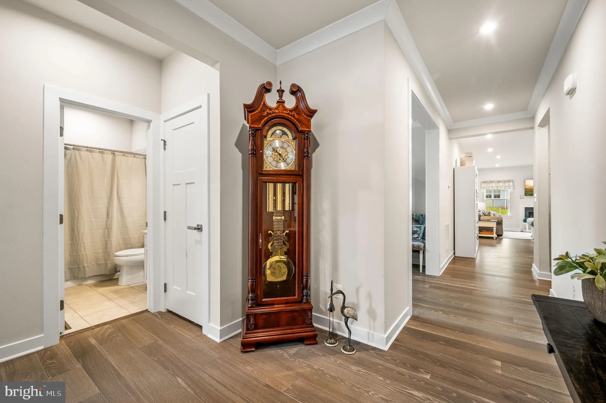 Property Slideshow image 7 of 37 | 532 christiana manor dr, West Grove, PA, 19390