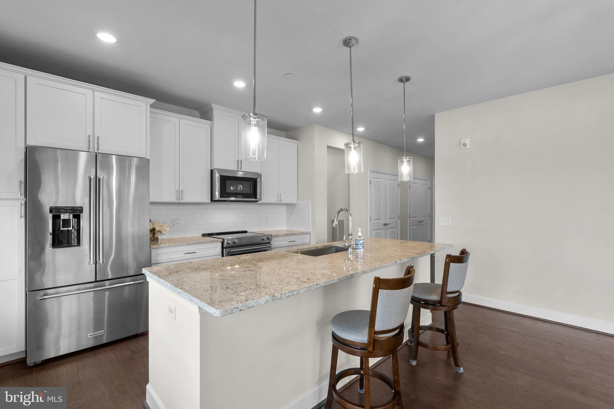 Property Slideshow image 22 of 46 | 2960 vaden dr # 2-312, Fairfax, VA, 22031