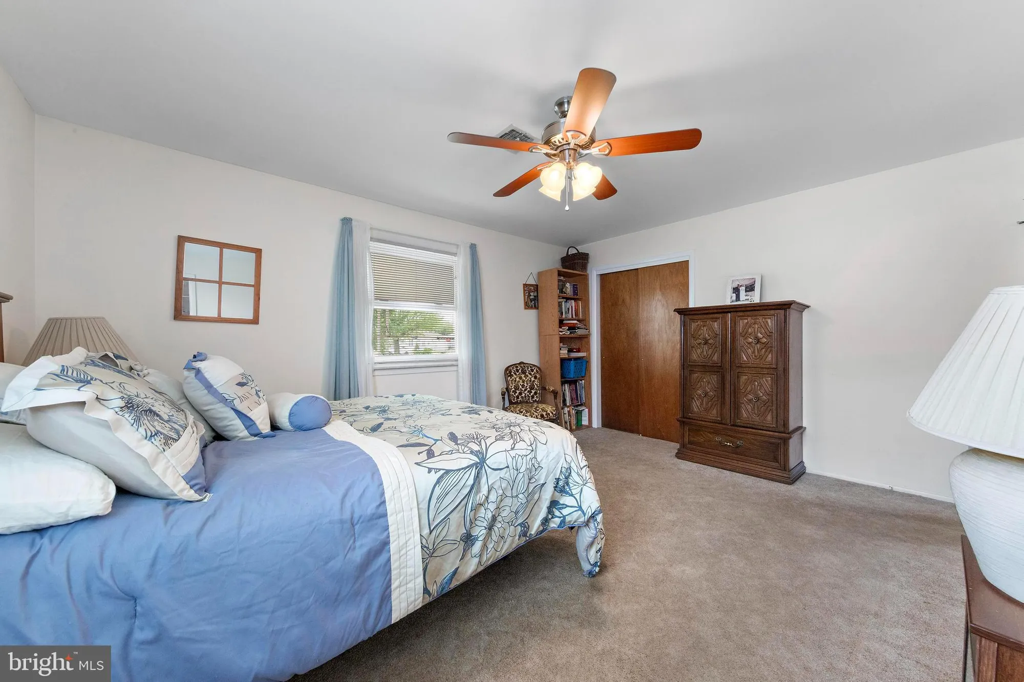 Property Slideshow image 18 of 27 | 162 harrington dr, Toms River, NJ, 08757