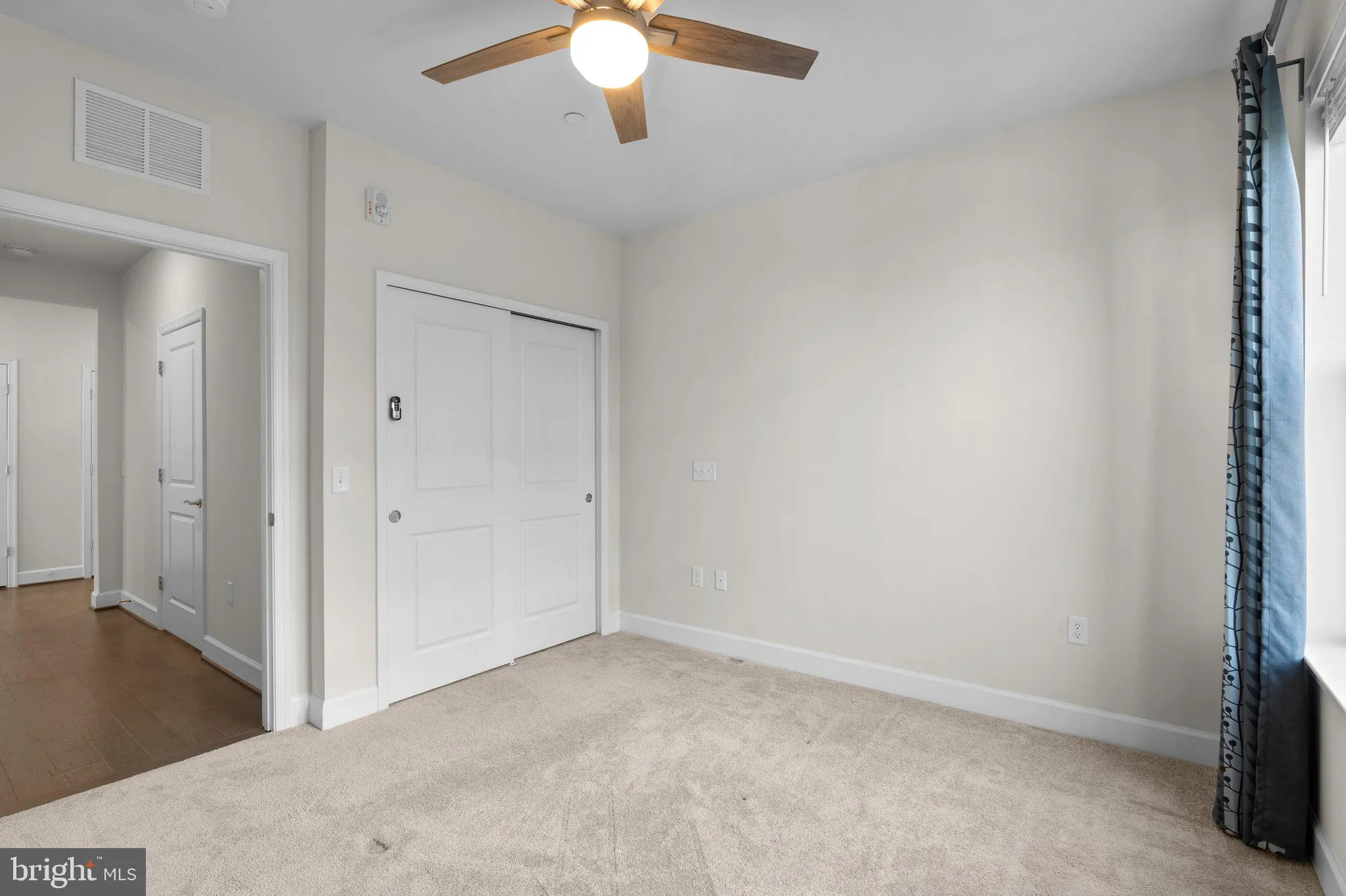 Property Slideshow image 34 of 46 | 2960 vaden dr # 2-312, Fairfax, VA, 22031