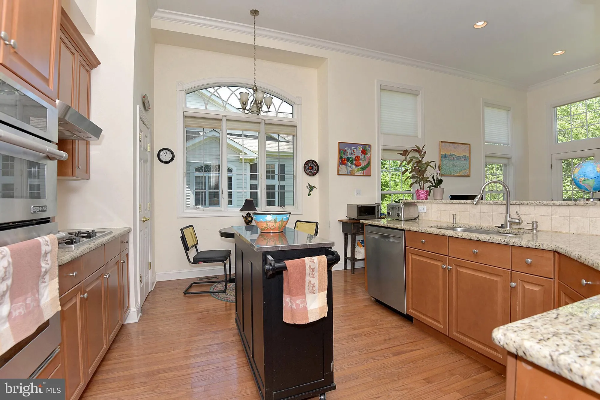 Property Slideshow image 13 of 31 | 74 schindler ct, Lawrence Township, NJ, 08648