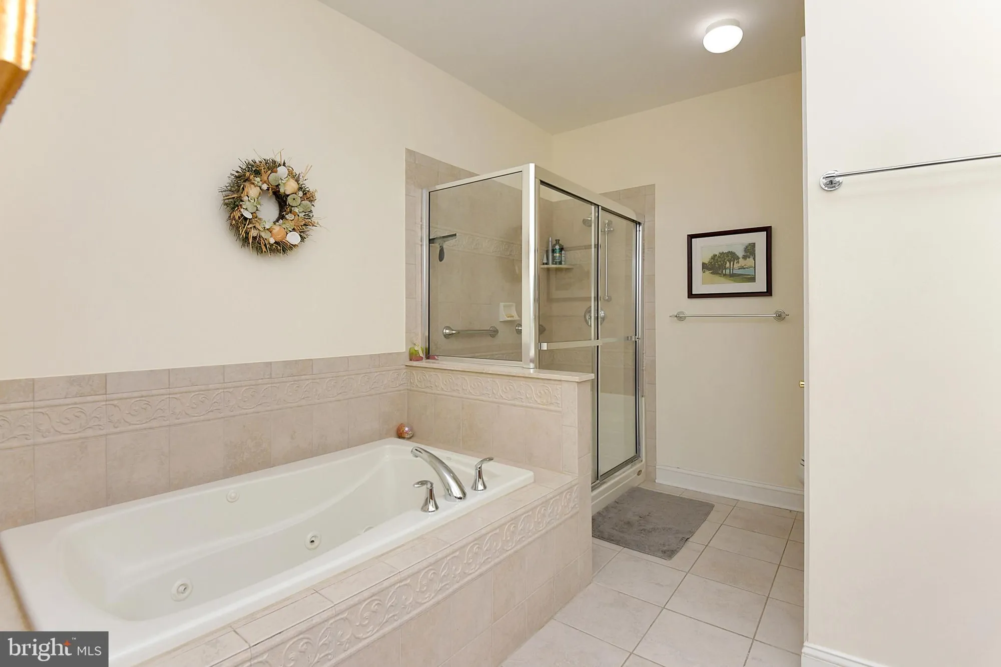 Property Slideshow image 11 of 31 | 74 schindler ct, Lawrence Township, NJ, 08648