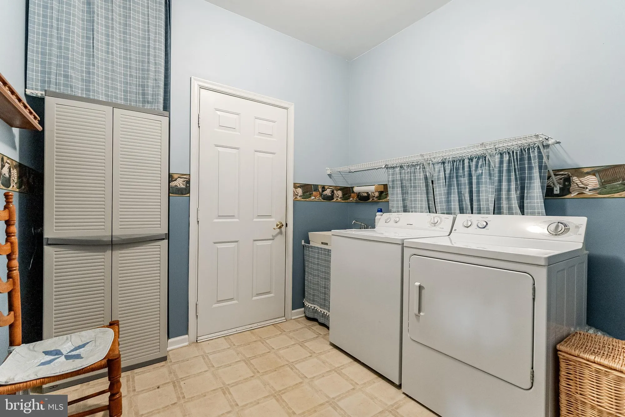 Property Slideshow image 23 of 26 | 17 tuscany cir, Manchester Township, NJ, 08759